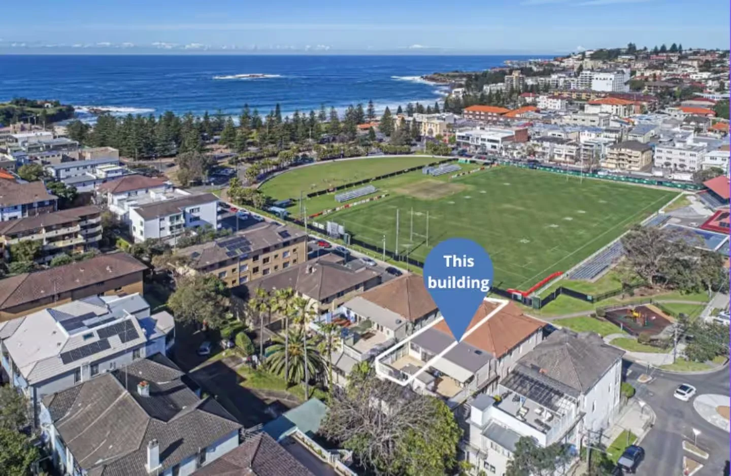 Bondi Beach Holiday Homes - Coogee Beach House 17.jpg