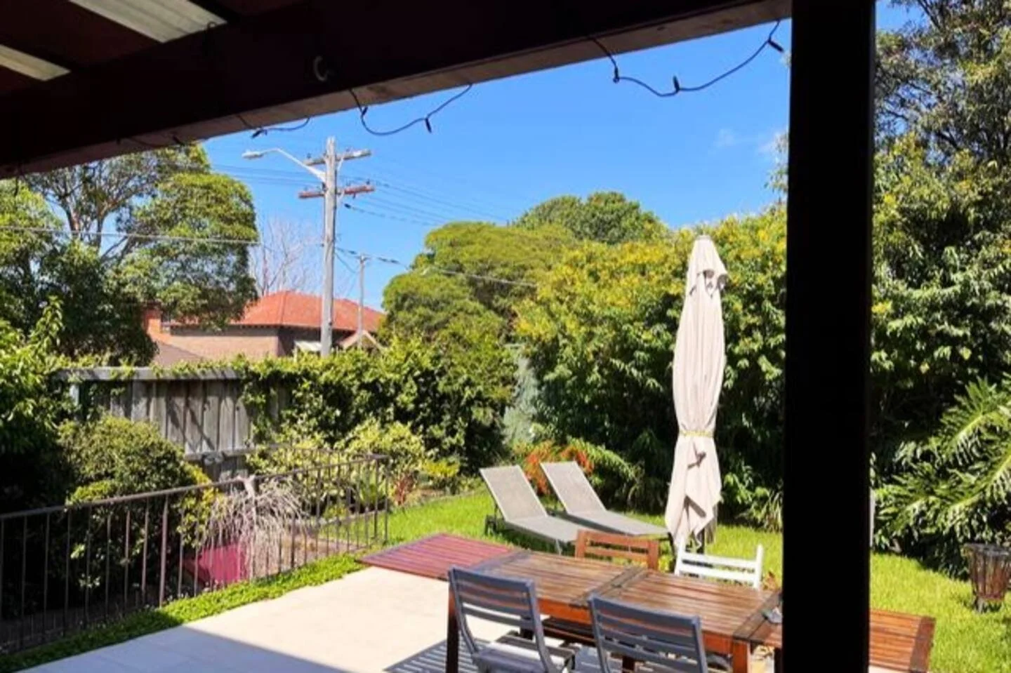 Bondi Beach Holiday Homes - Kingsford Garden Apartment 4.jpeg