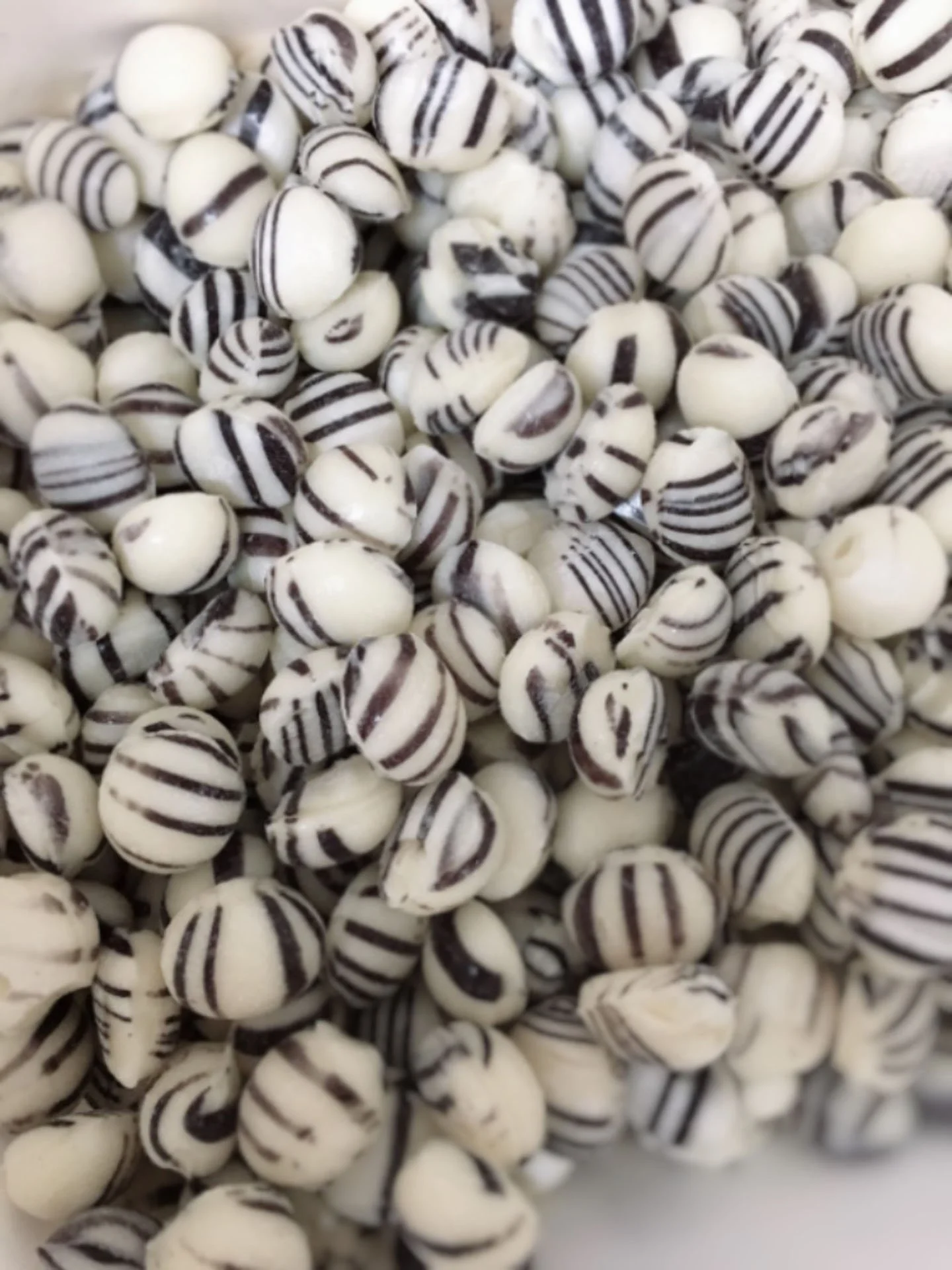 Hard Boiled Sweets - 200g Bag 4.jpg