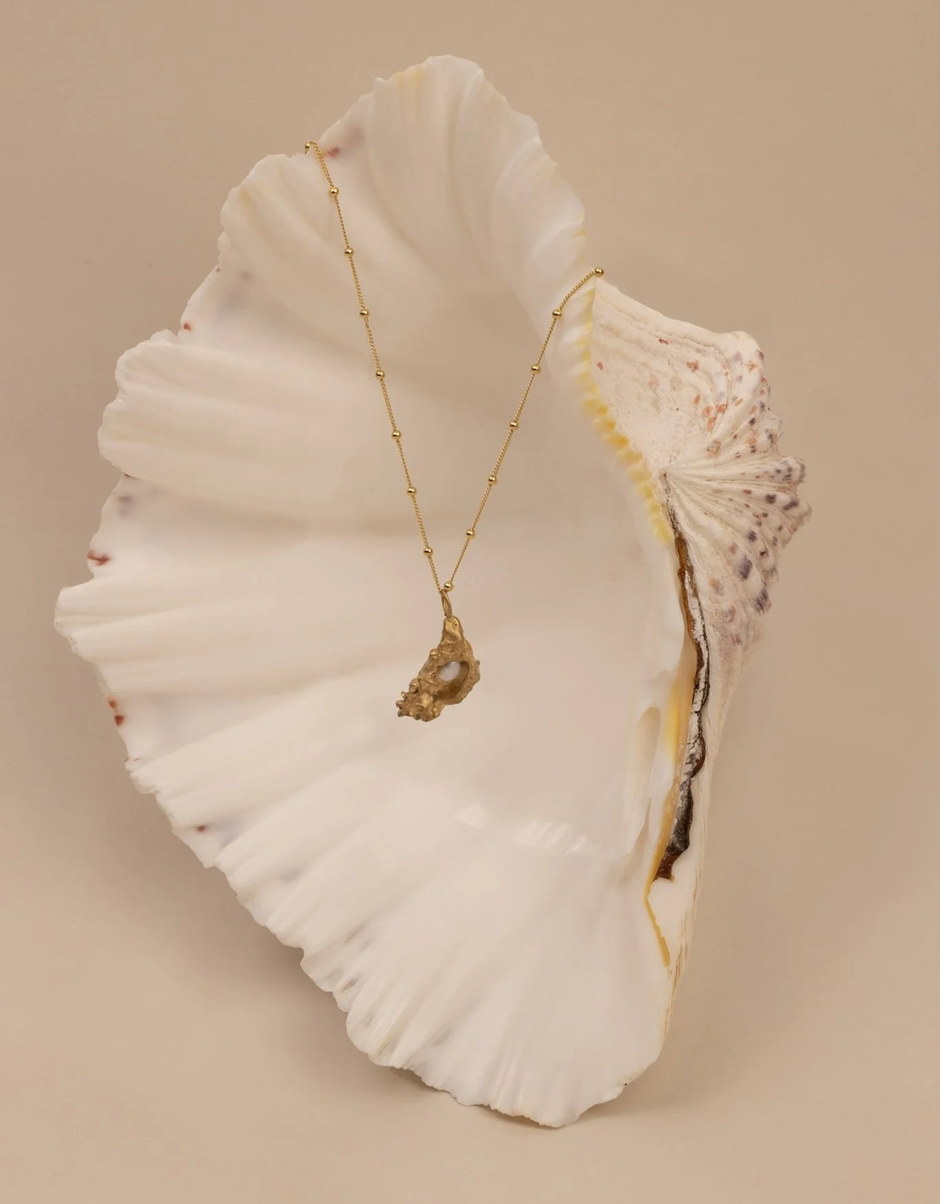 Mai ~ oyster pearl necklace