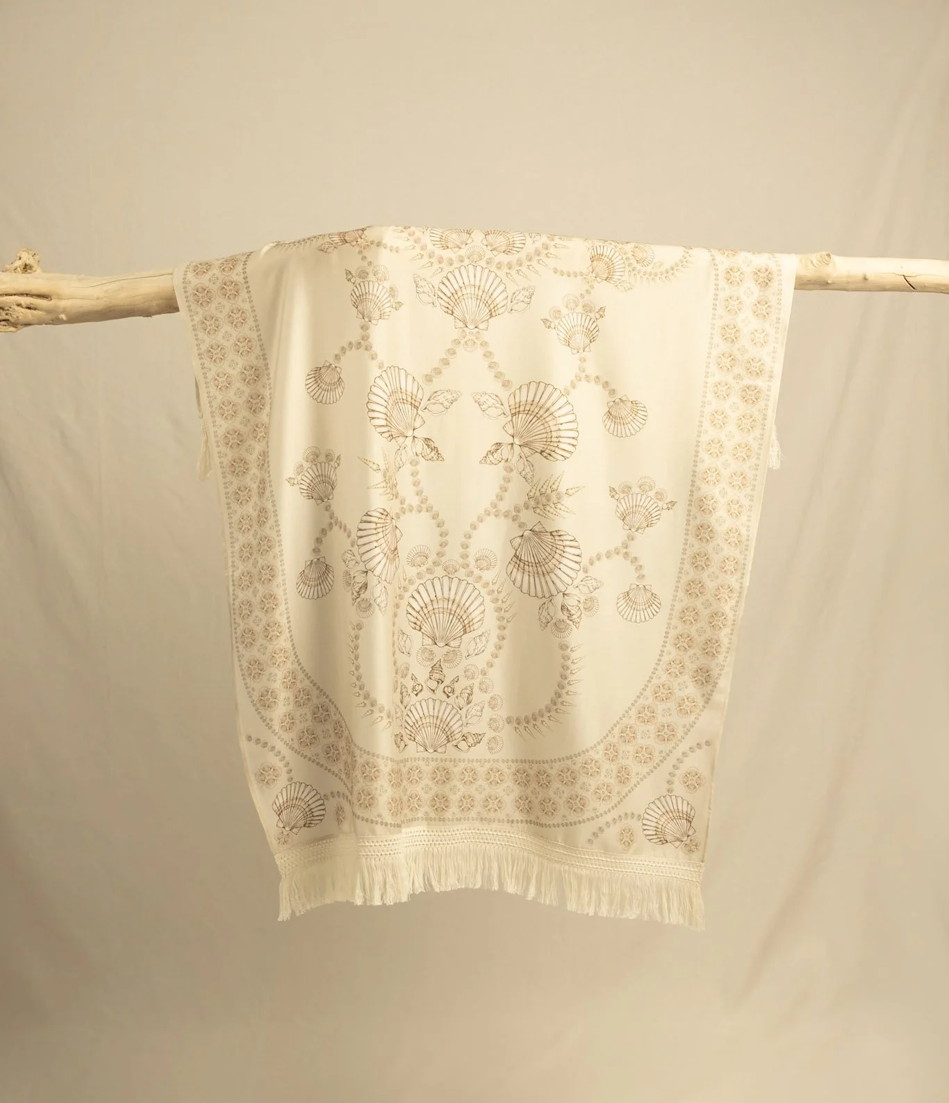 DEV26NEMI03 Riva ~ Sarong 6.jpg