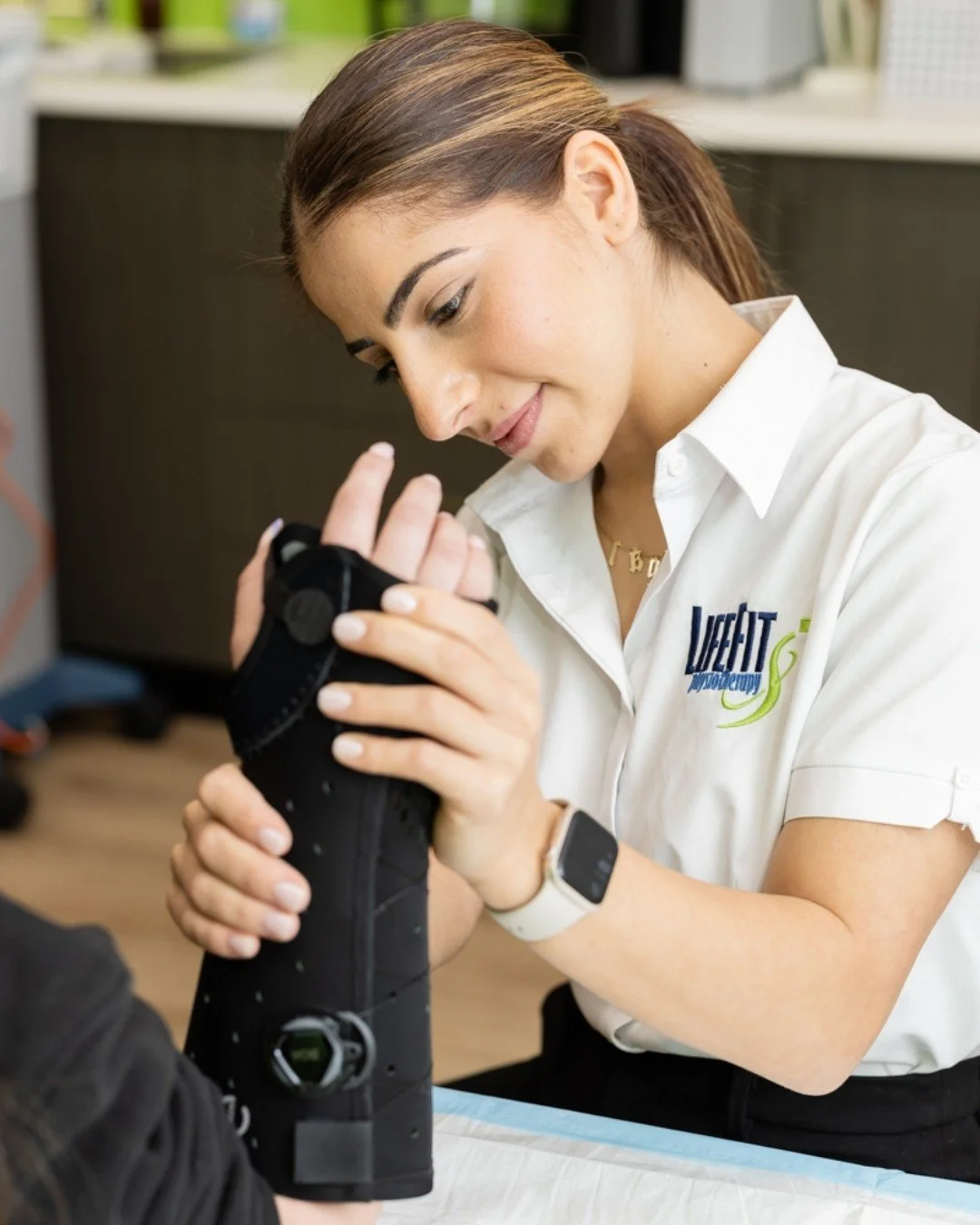 Whether you're recovering from a sprain or surgery, we&rsquo;ve got you covered with professional brace fitting to support your recovery. 

Our goal is to help you heal and get back to doing what you enjoy, without the wait.

Ready to get started? Ca