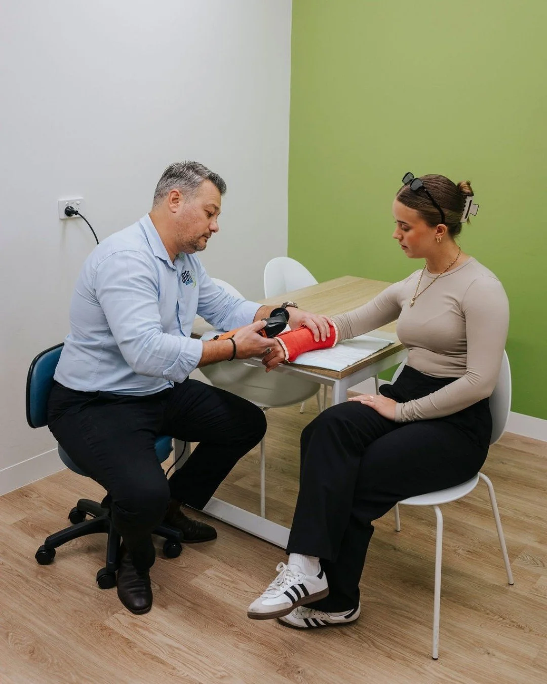Recovery often starts with the right support and protection. 💚

Casting can play an important role in stabilising injuries, supporting healing, and helping patients move safely throughout the early stages of recovery.

The right support early on can