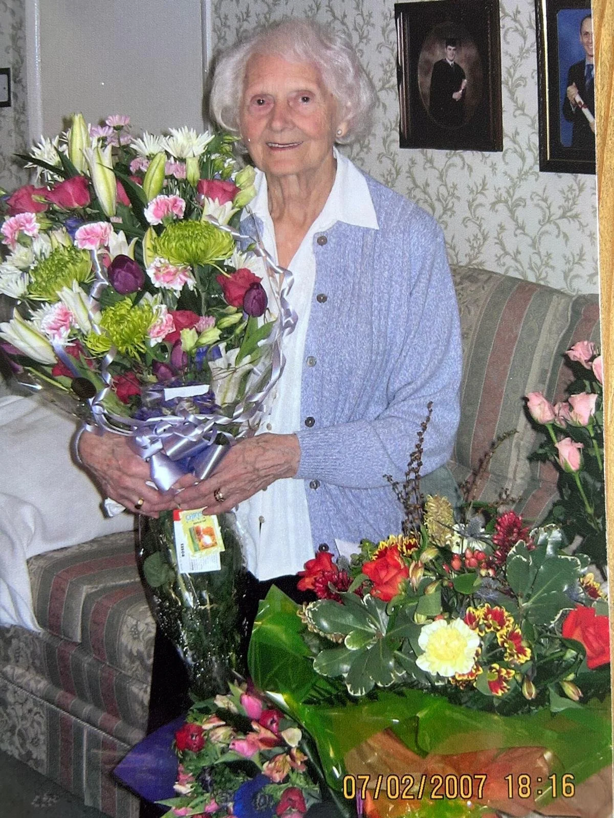 WhatsApp Image 2026-04-06 at 10.15.50 (1).jpeg