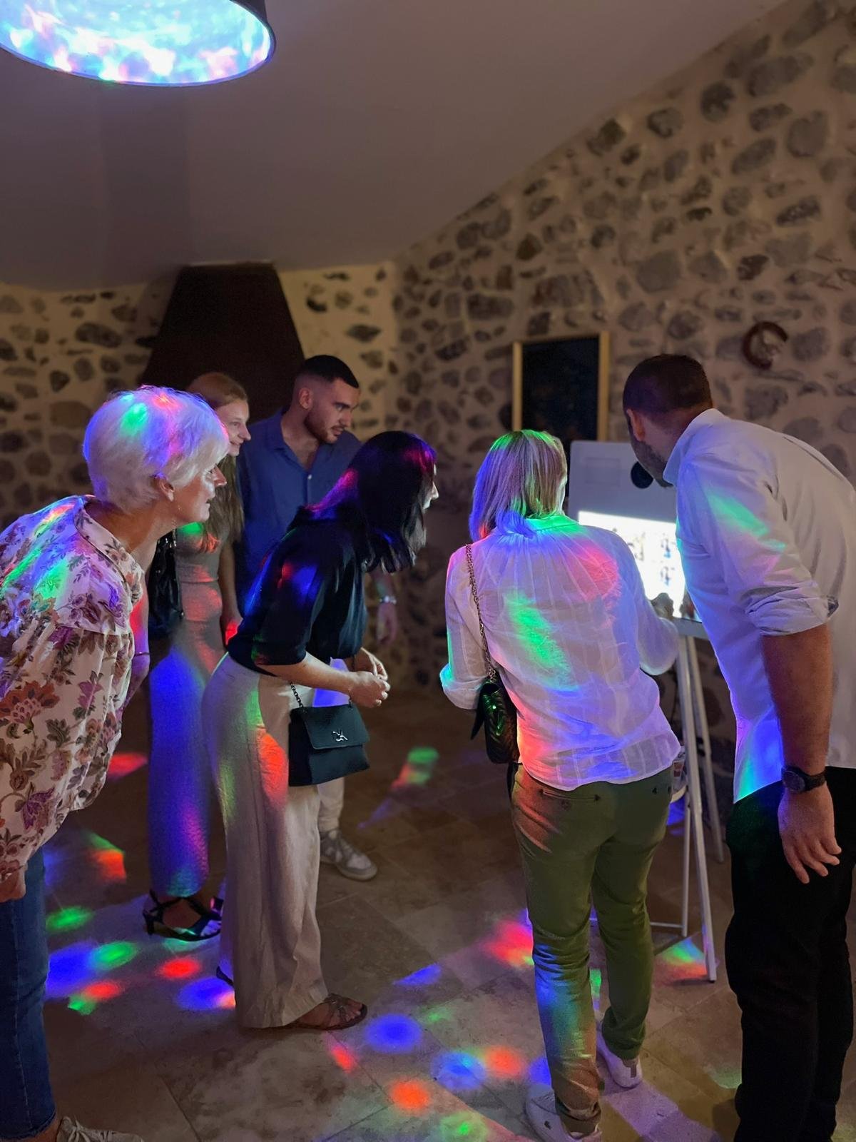 Comment louer un photobooth à Montpellier pour votre événement ?