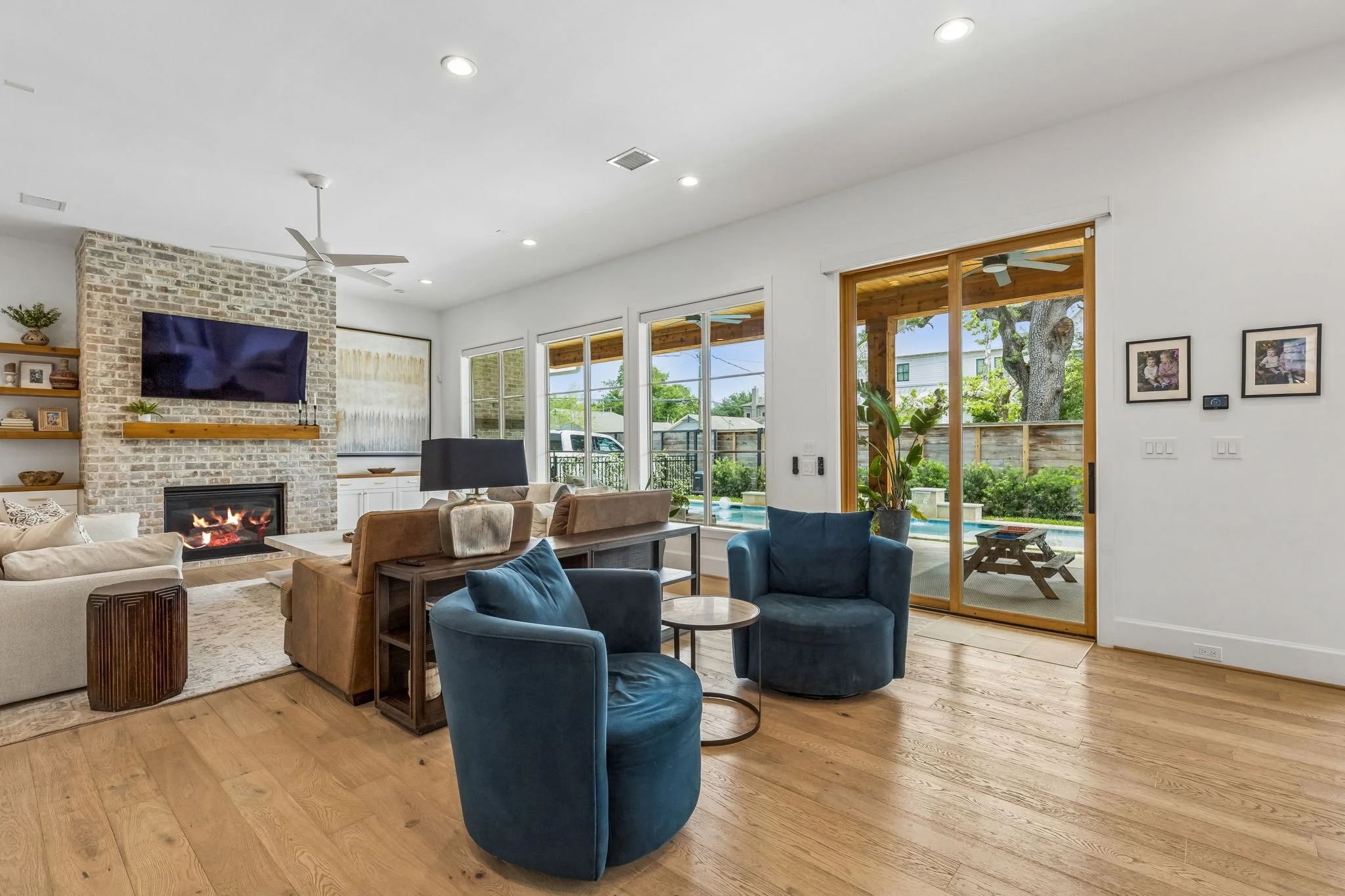 641 E 8th - Living Room 2.jpg