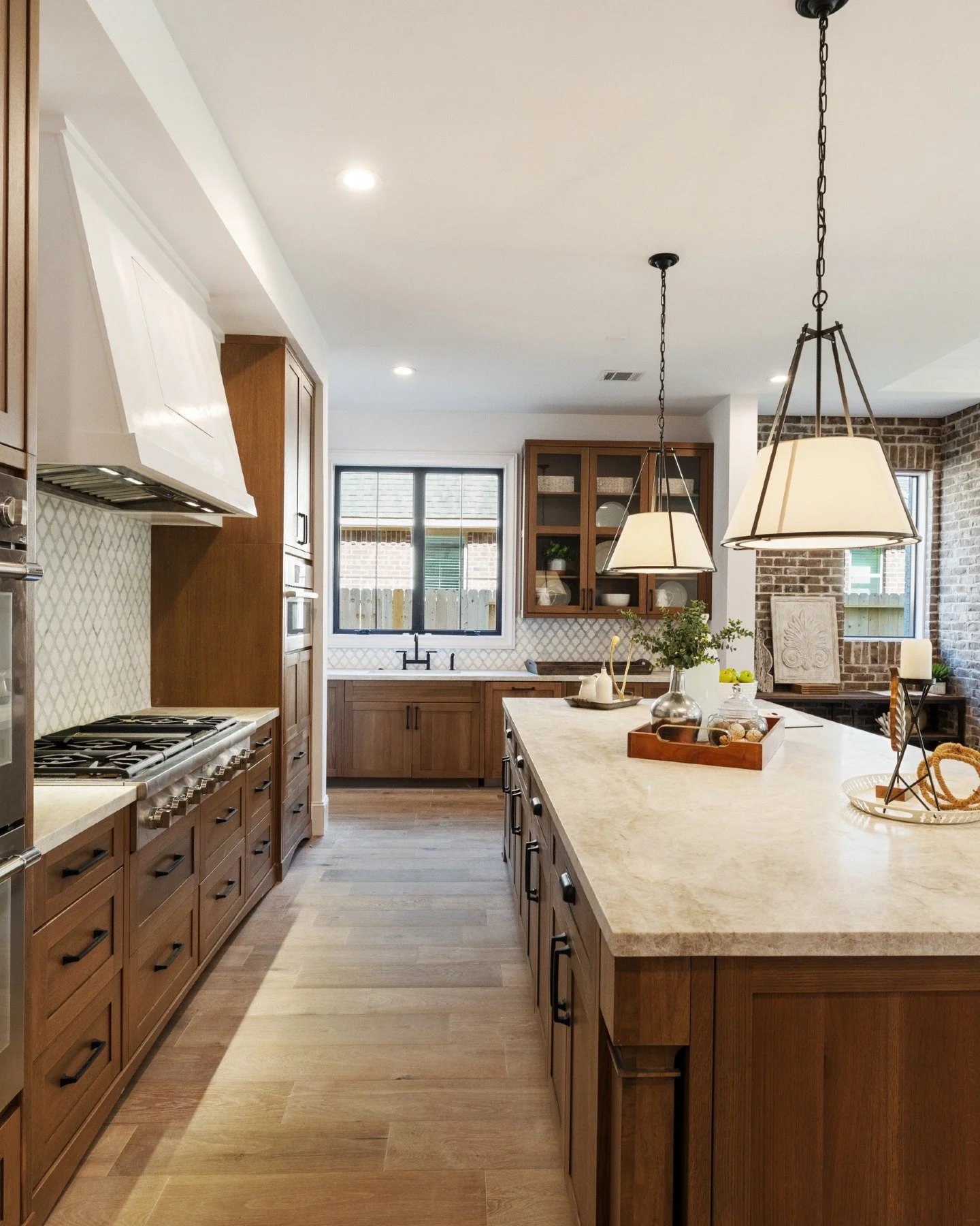 Details that still live in our head rent-free 👀✨

Wine rooms. Statement staircases. Kitchens made for gathering.

Our job? To take the stress out of the process and give you a custom home that feels like YOU. Consider this your sign: the details mat