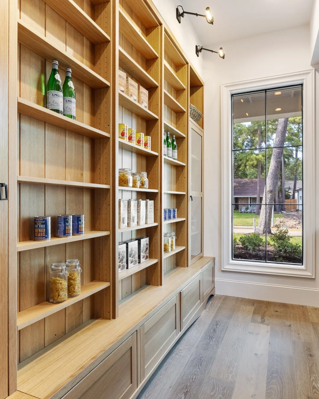 Any respectable home chef doesn&rsquo;t use standard cookware or ingredients, so why should they settle for a traditional pantry area? 🧑&zwj;🍳😉

The truth is - no two families cook, live, or gather the same way. Some need space for bulk ingredient