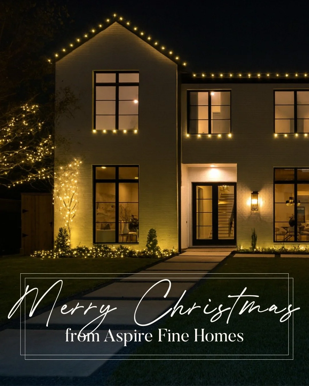 Wishing you a Merry Christmas from Aspire Fine Homes 🎄
Grateful for the families we get to build for, the homes that hold the memories, and yes&hellip; the fact that good architecture makes Christmas lights look even better.

Here&rsquo;s to a seaso