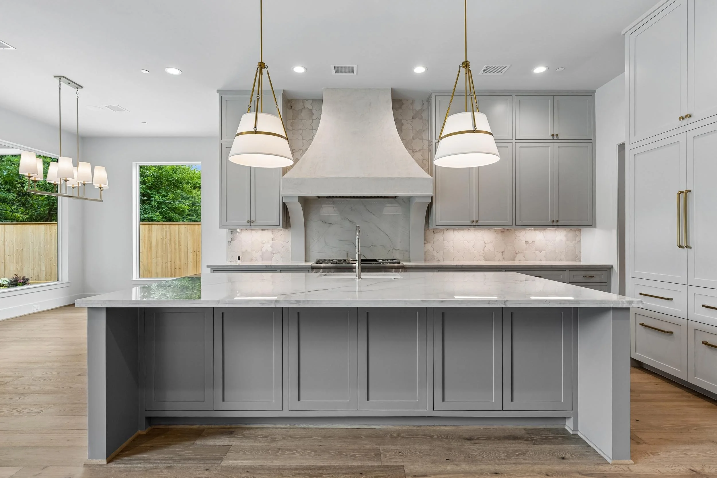 8715 Winningham Kitchen 2