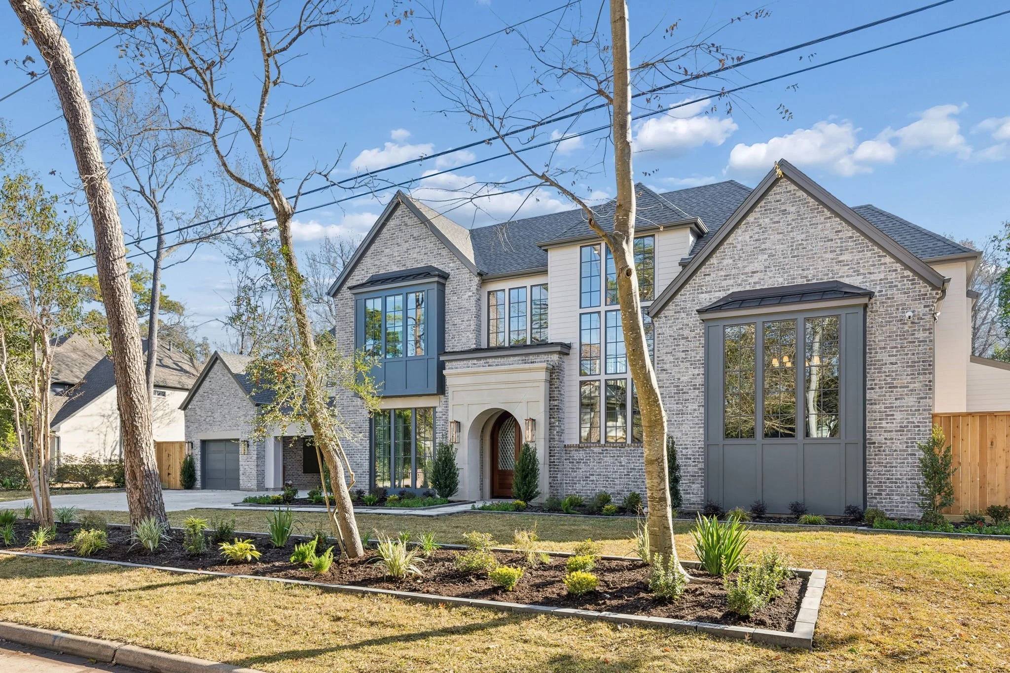 1258 Fries - Exterior 3 - Landscape.jpg