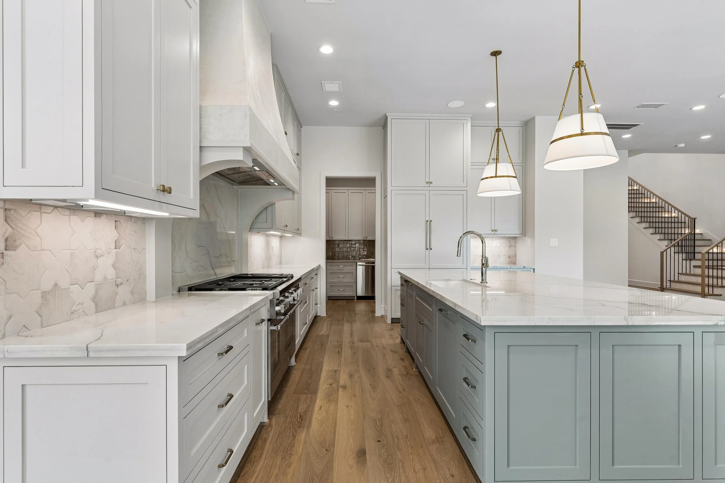 8715 Winningham Kitchen 7