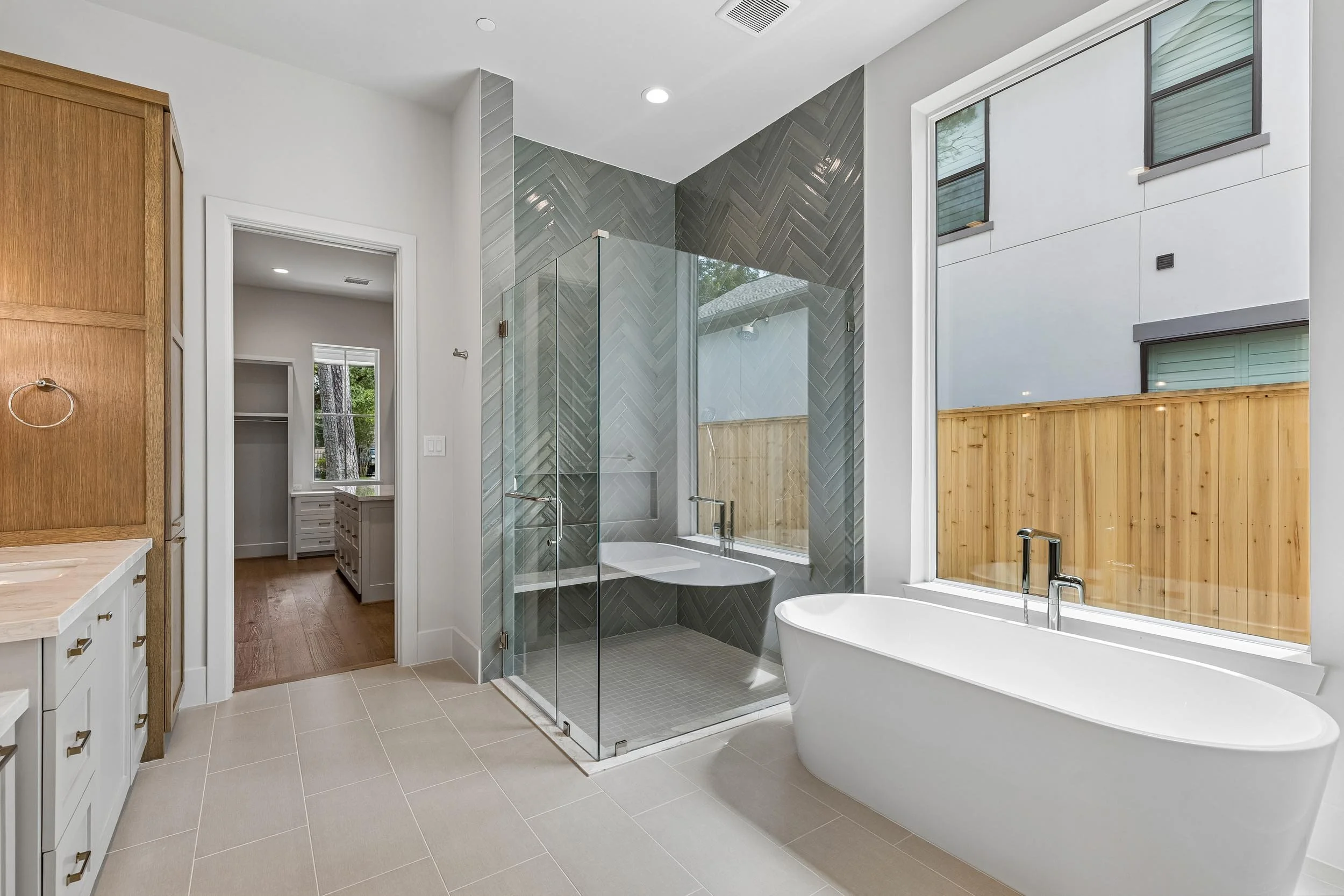 8715 Winningham Primary Bath 2