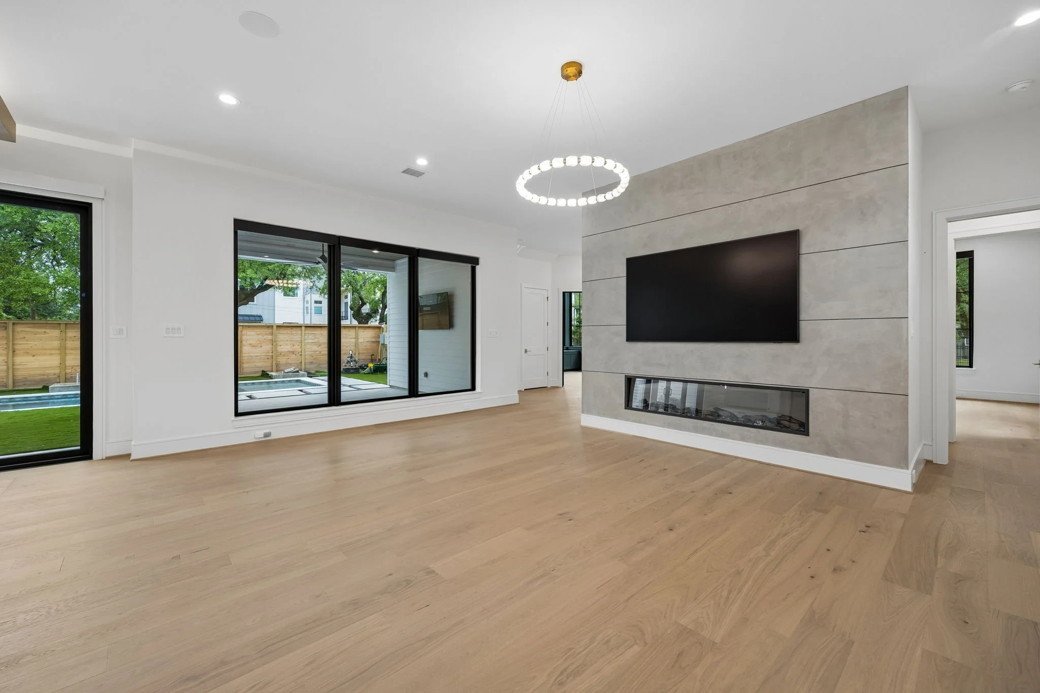 1001 East 7 1/2 Kitchen3