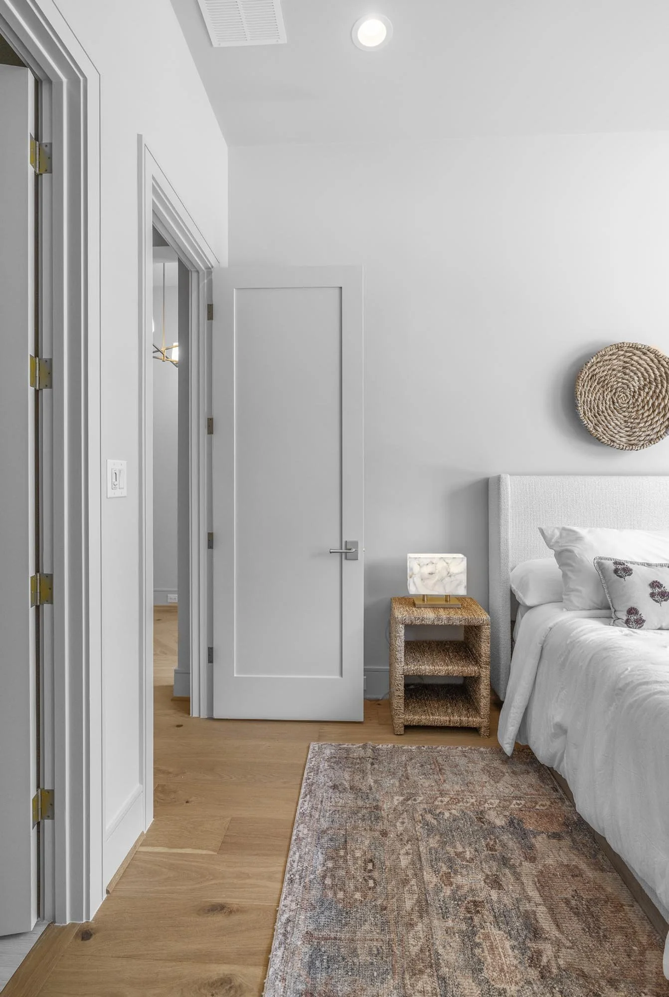 8320 Cedarspur- Panel Doors -01.jpg