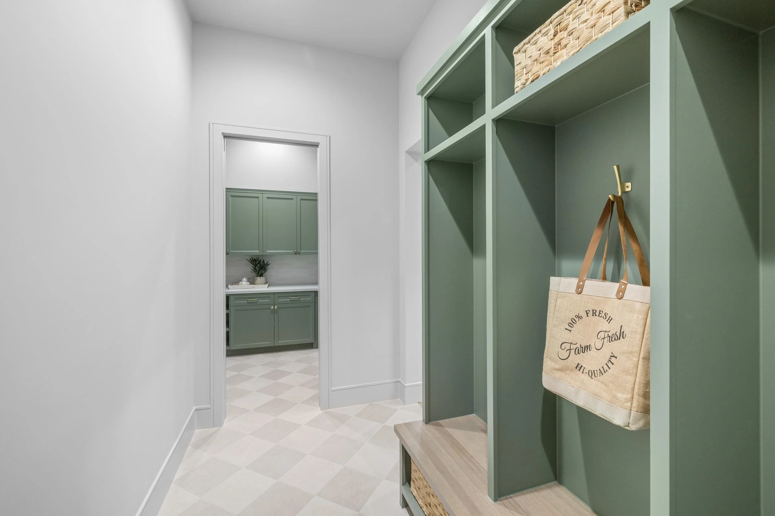 8320 Cedarspur- Mudroom -01.jpg