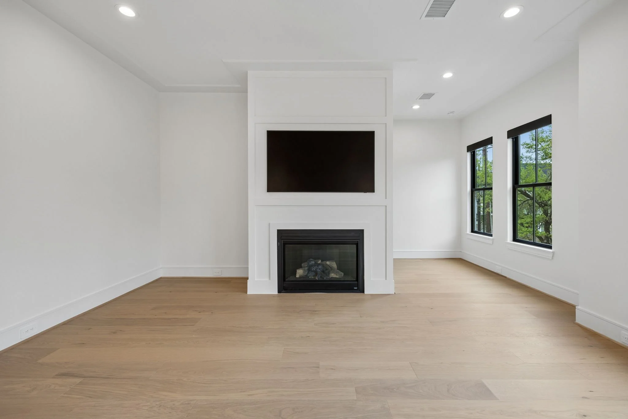 1001 East 7 1/2 Primary Suite II