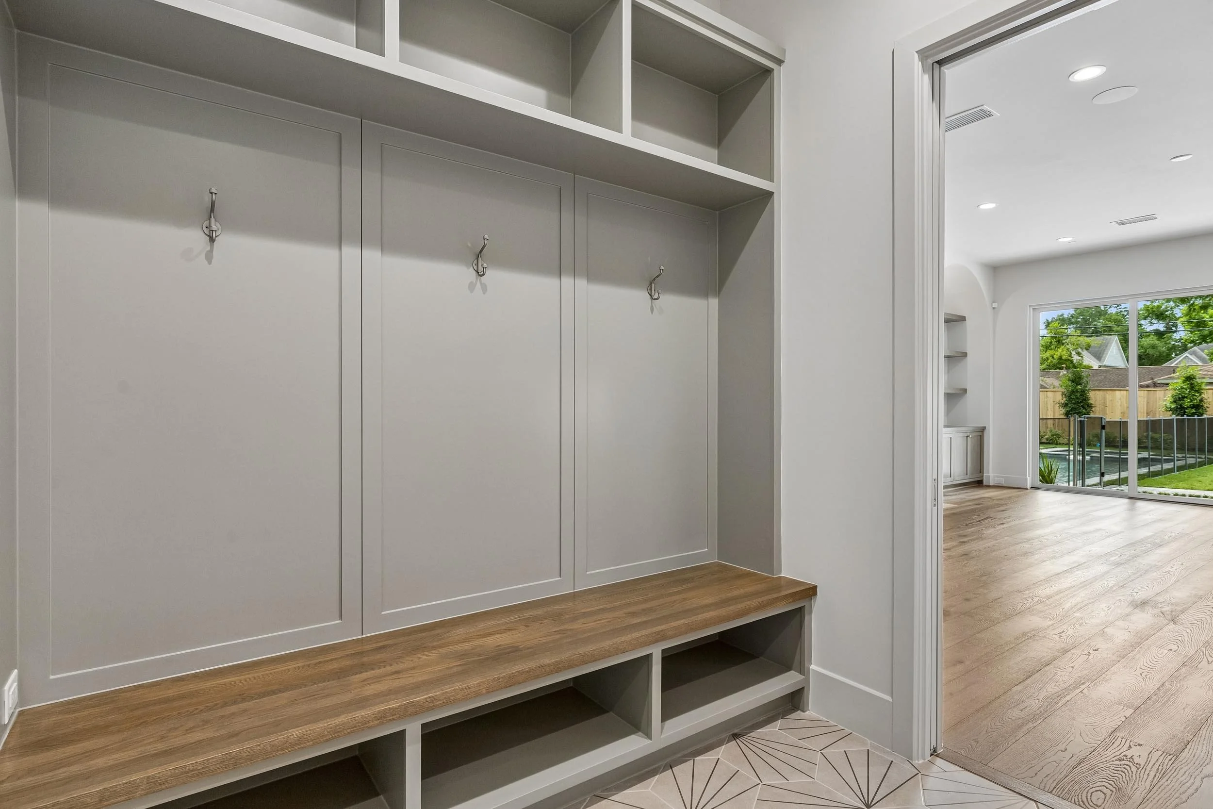 8715 Winningham Mud Room 1