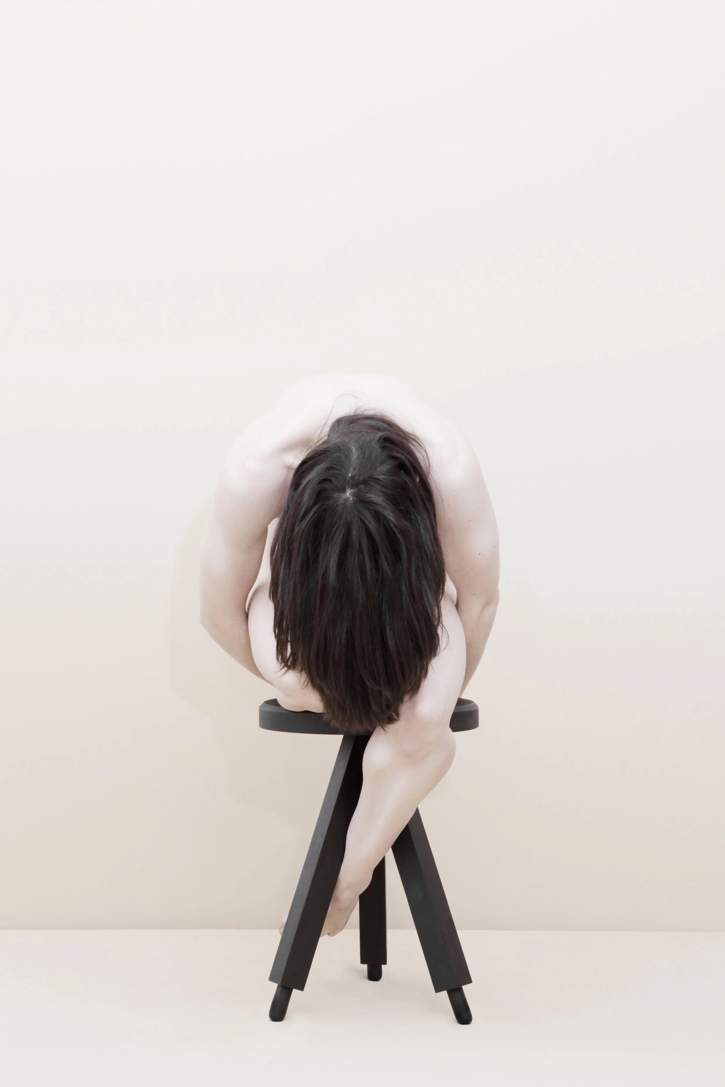 MilkStool-byAMT-for-YPLFL-Original-Black-Heavy-Stool-LisaKlappe.jpg
