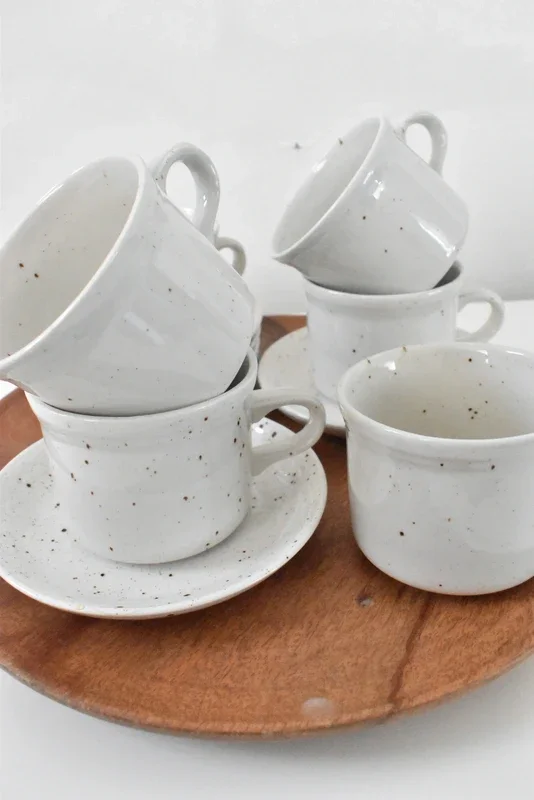 Zacht gespikkeld en tijdloos Fina koffieset