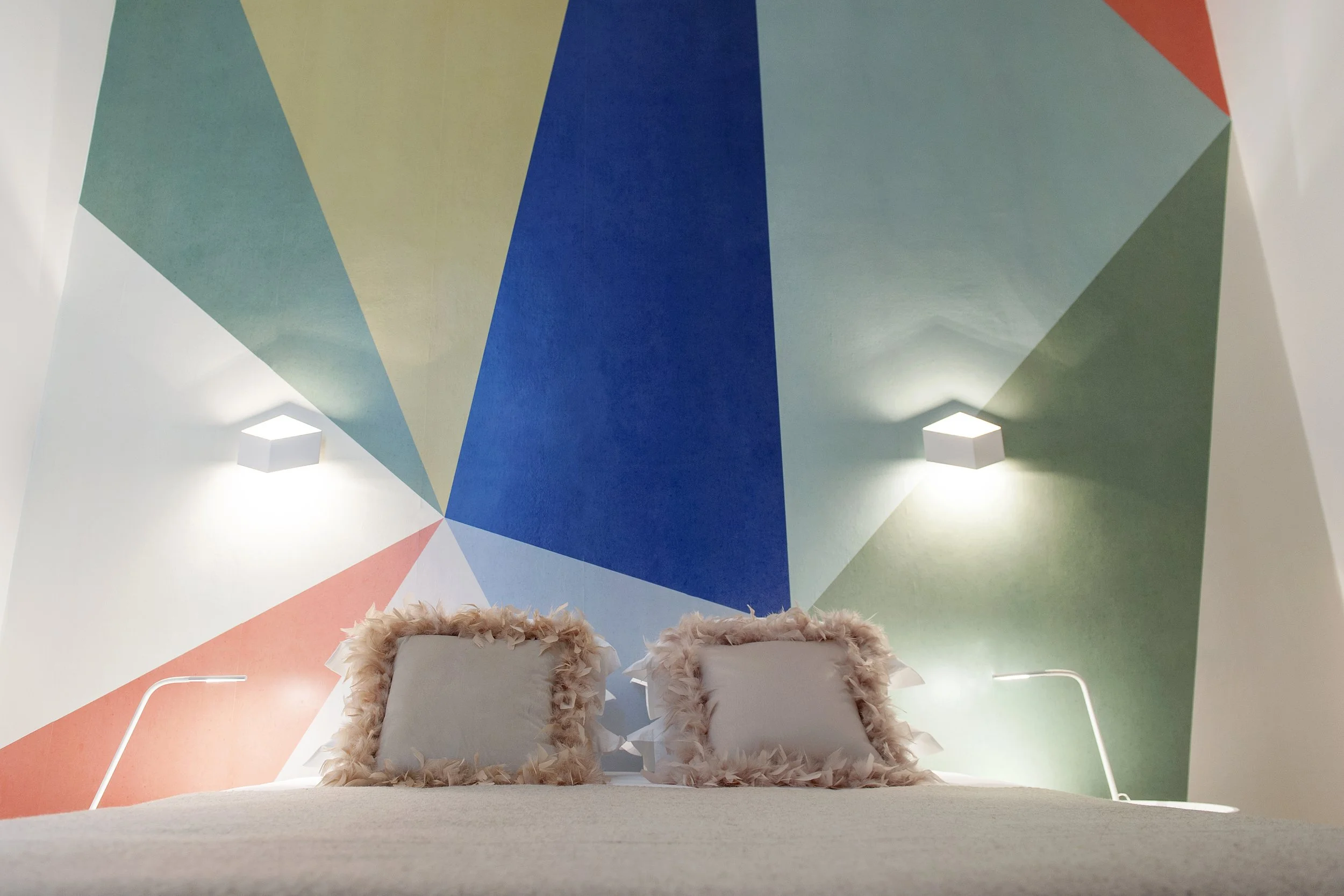 C&W Suites