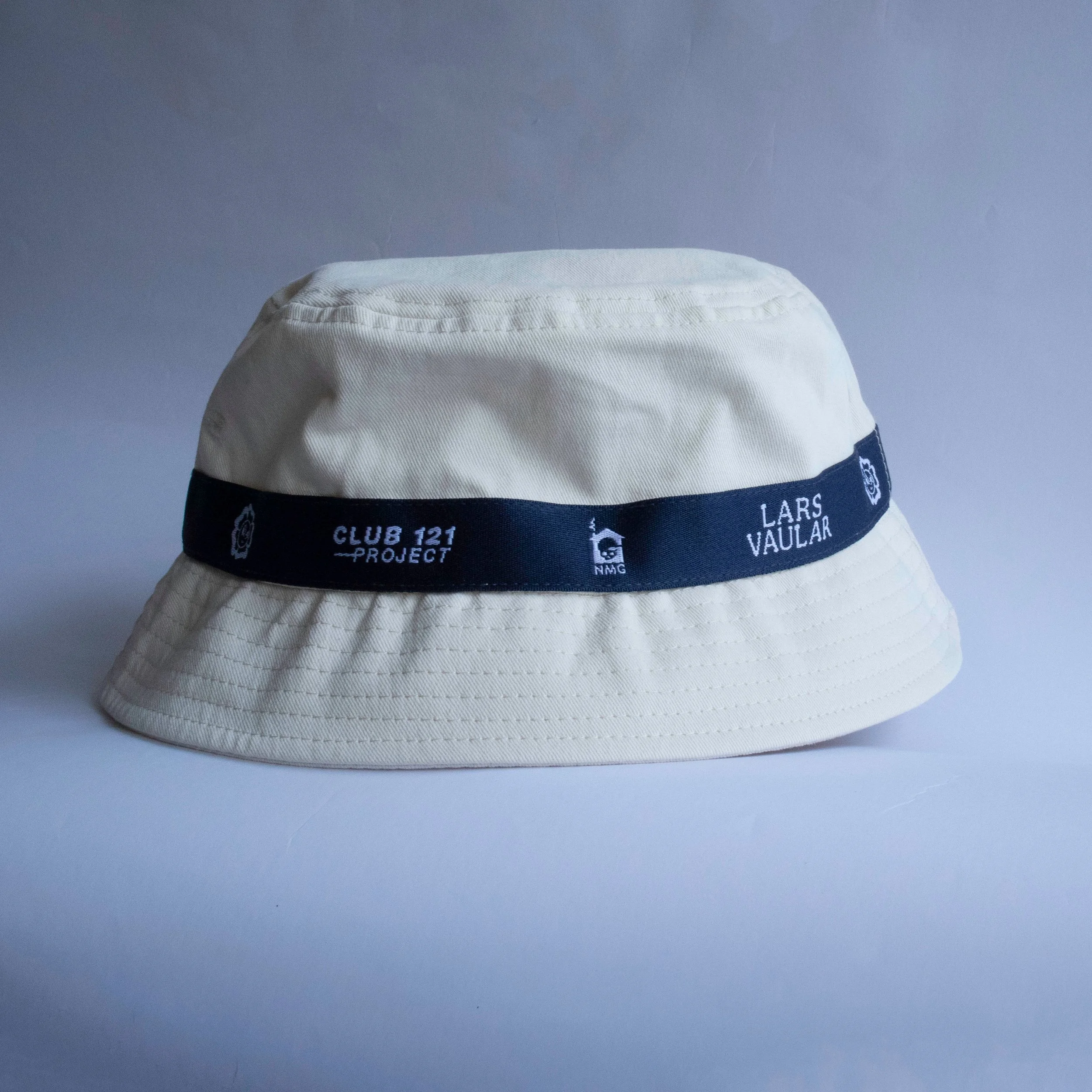 LVx121 Event Hatt hvit IG POST 4.jpg