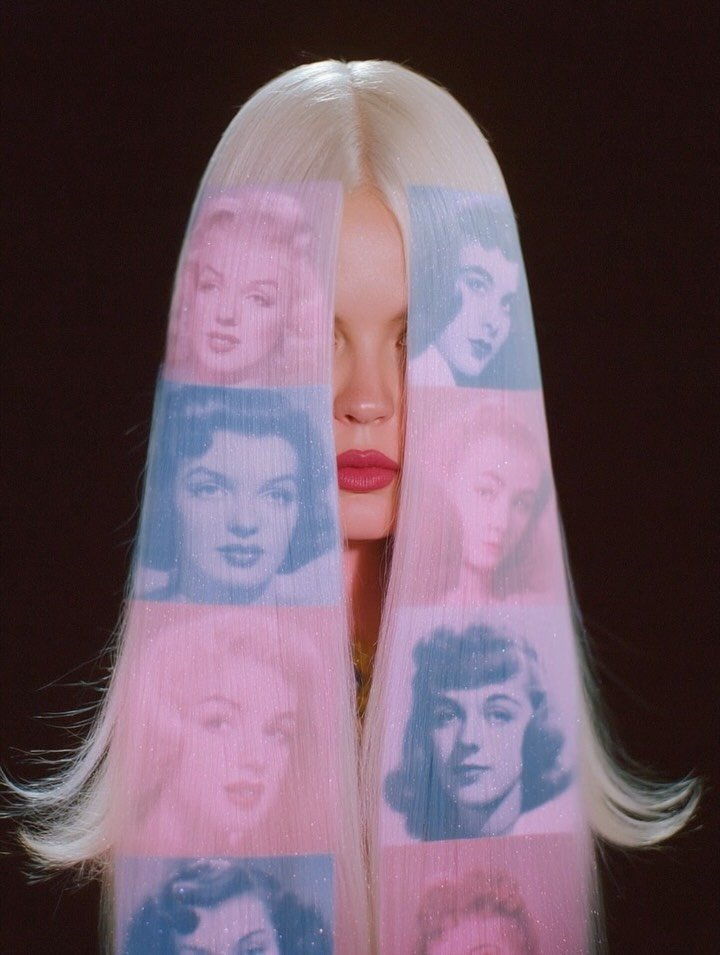 💖🖤 Experimenting 

I&rsquo;d love to make a music video in this style&hellip;

💻AI visuals made by Chaosdreamland 

Powered by @krea_ai