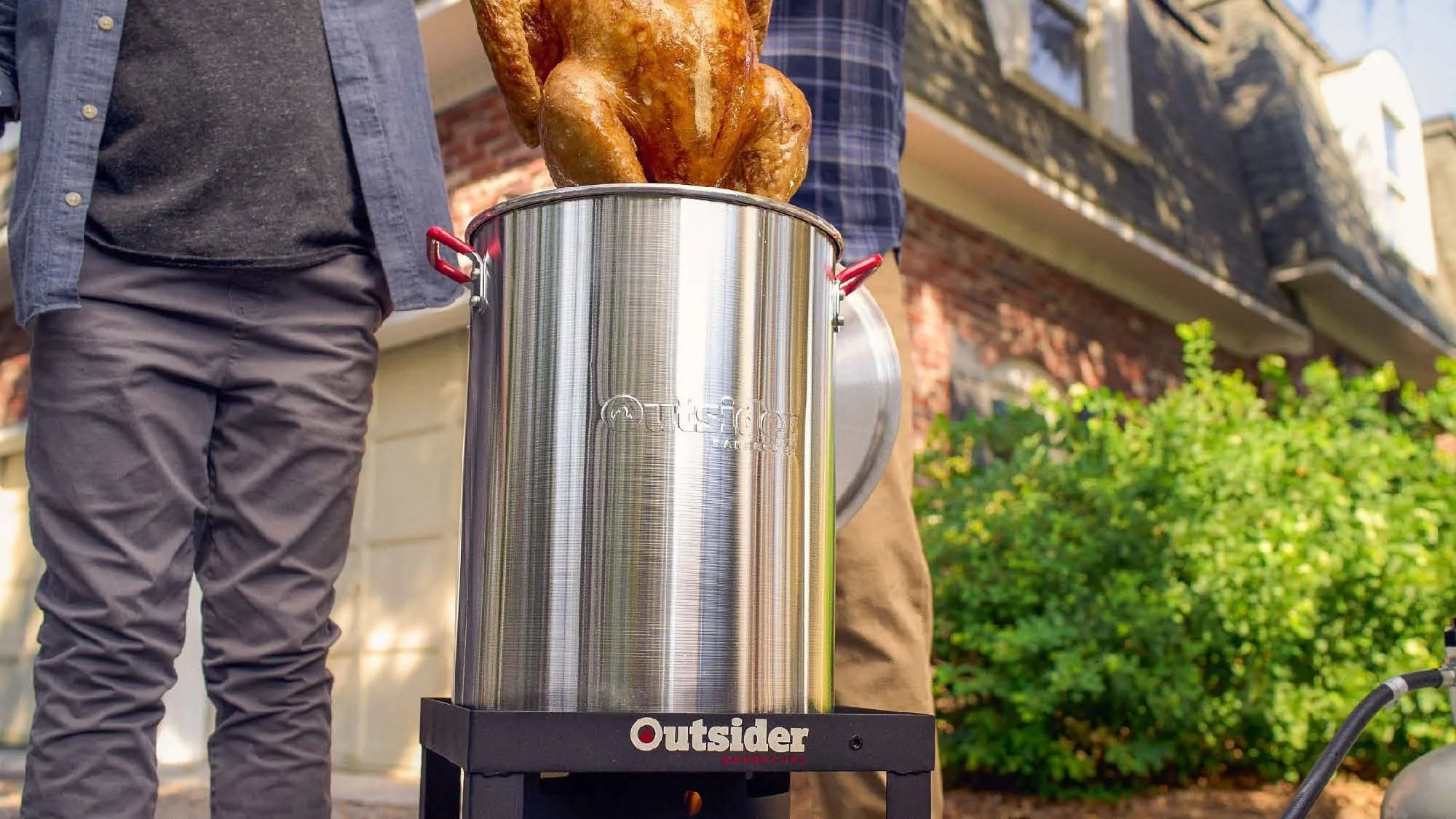 Lowes_OutsiderBarbecues-Cookers_Page_17.jpg