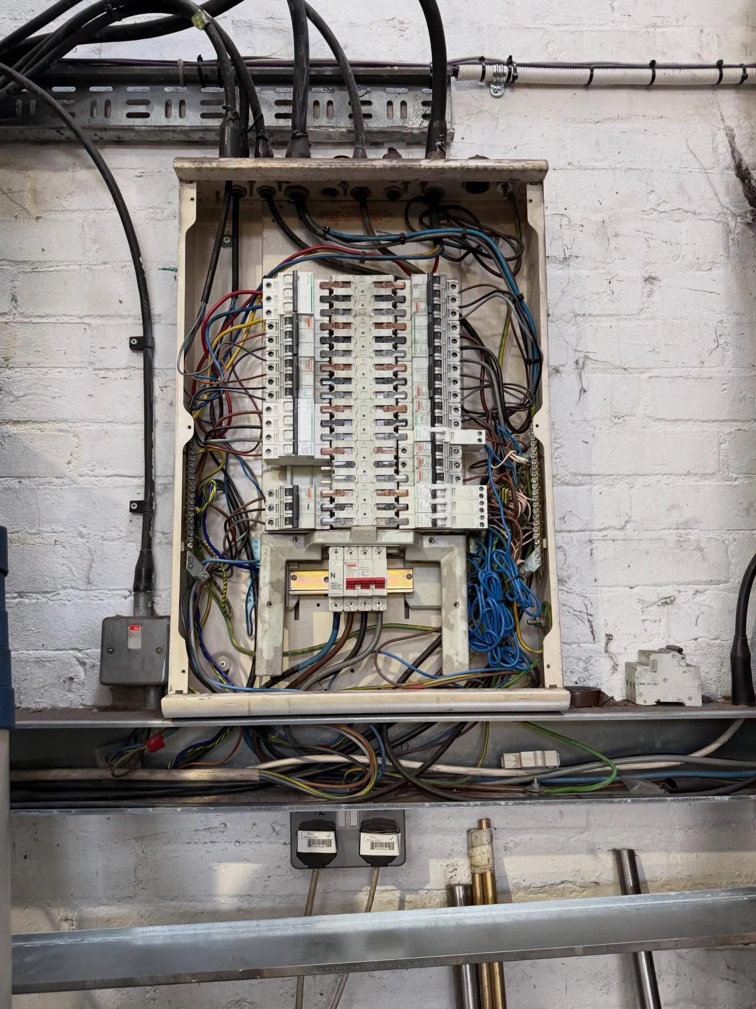 EICR inspection and testing at site in Barking #electrican #eicr #electricalcontractor