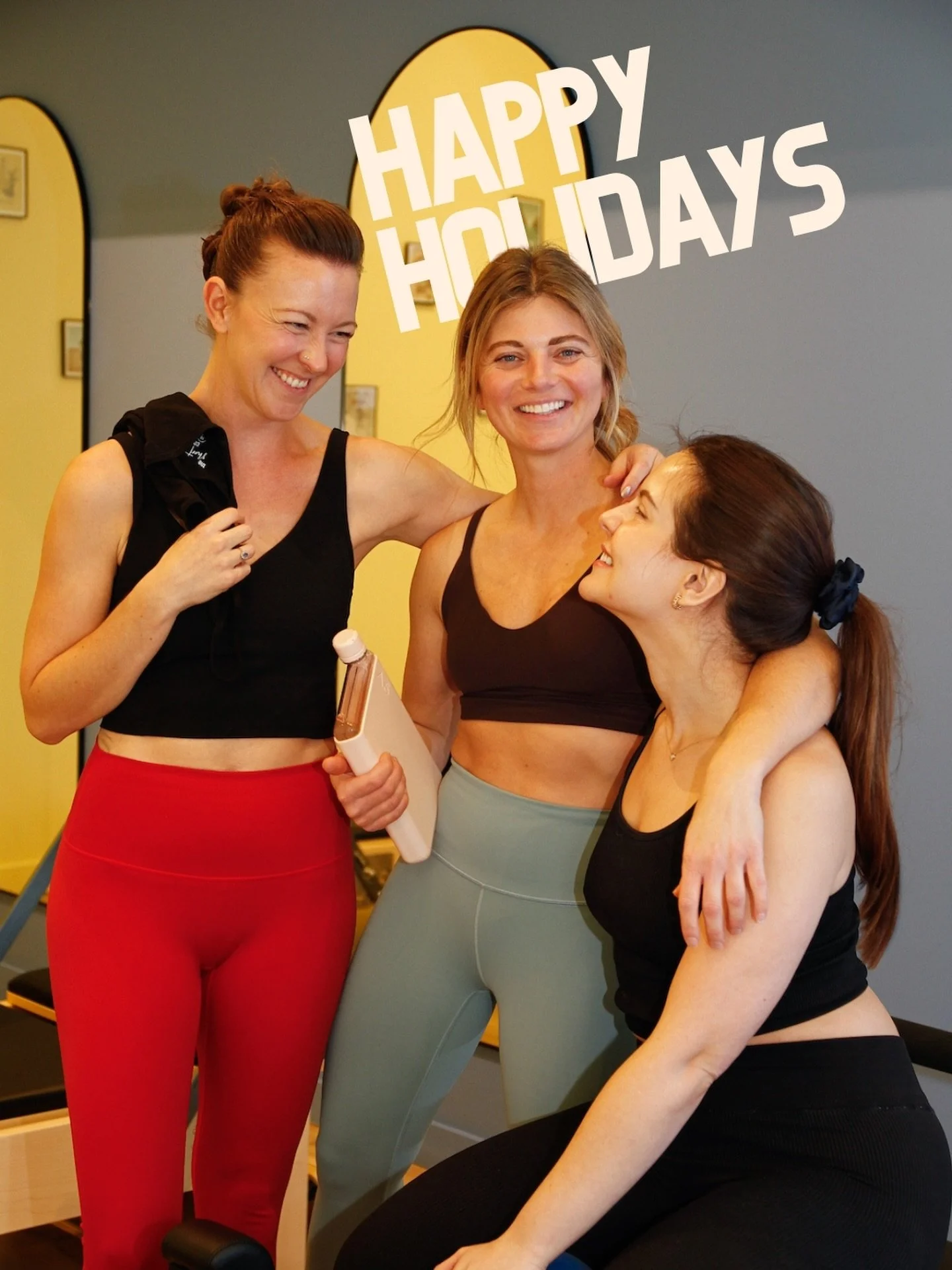 Joyeuses f&ecirc;tes! 🎄 On r&ecirc;vait d&rsquo;un studio rempli de mouvement et de sourires&hellip; et vous l&rsquo;avez rendu concret! 

MERCI de faire partie de notre belle communaut&eacute;!

~

THANK YOU for being part of our wonderful communit