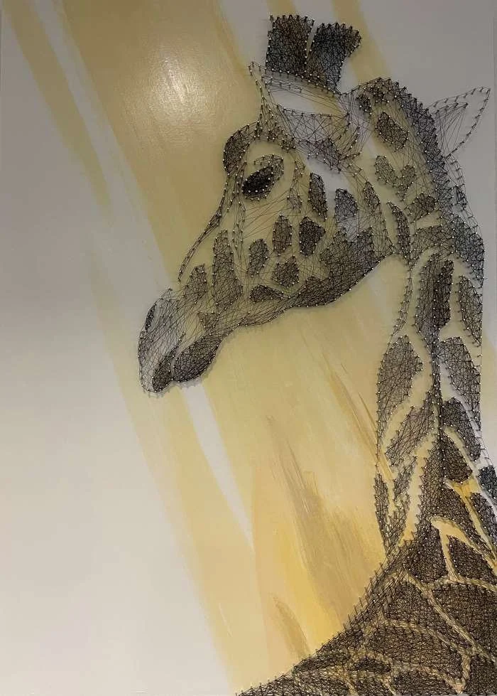 Giraf string art