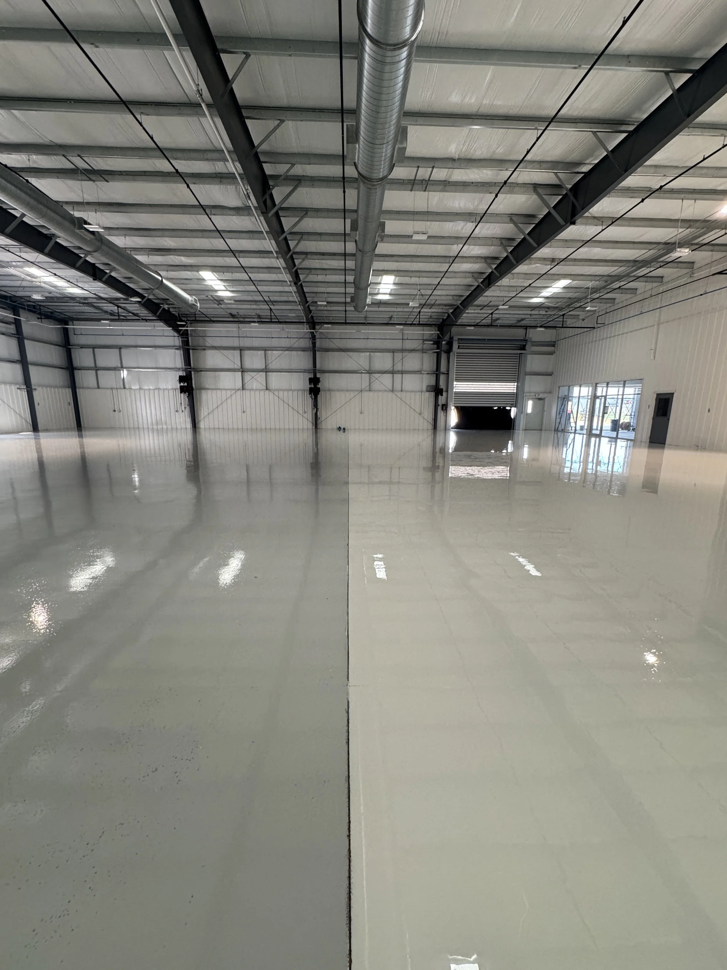 Primer epoxy and middle coat epoxy flooring Glucksdat MS 
