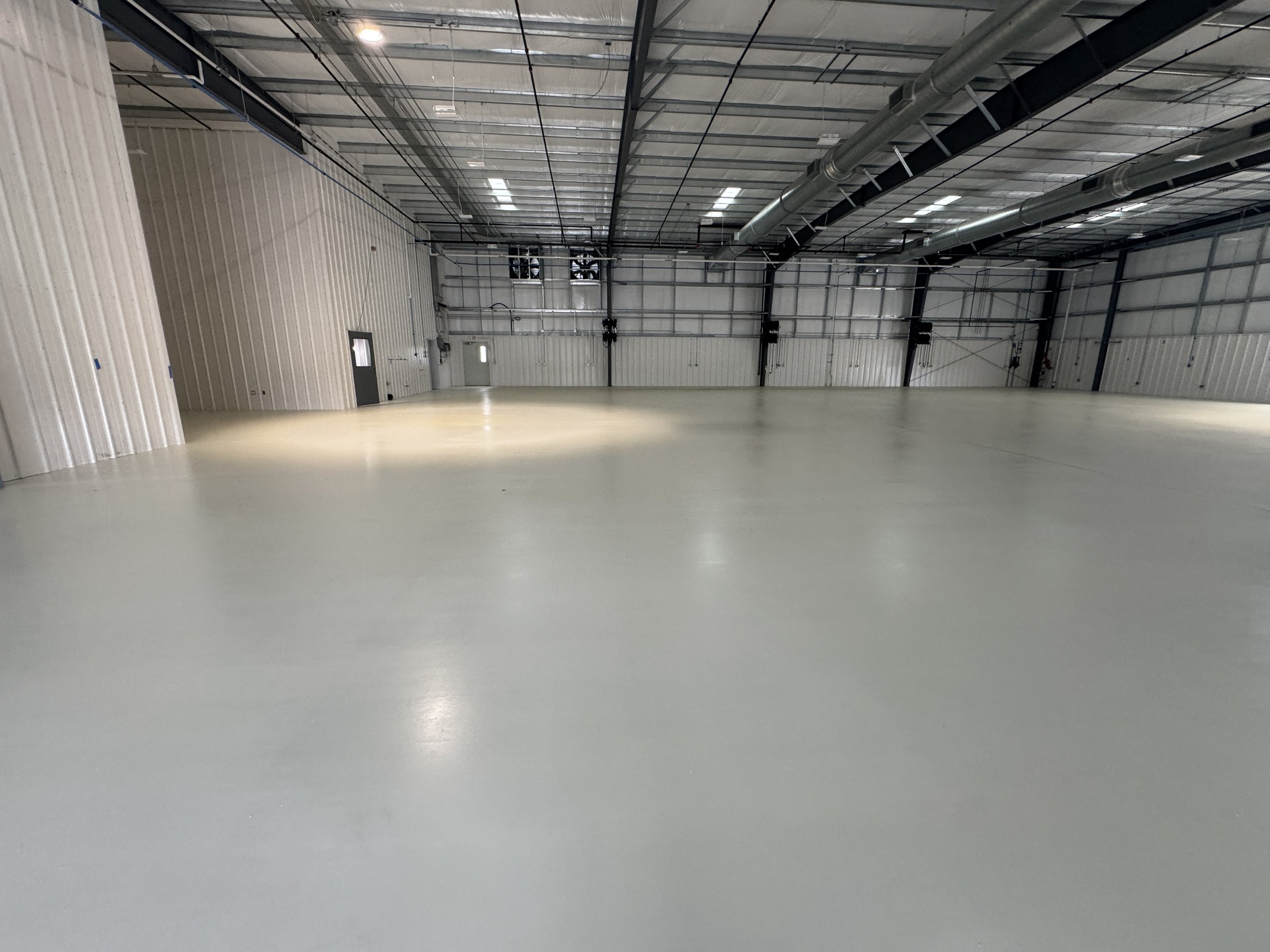 Solid Color Epoxy Flooring with top coat, Gluckstadt MS