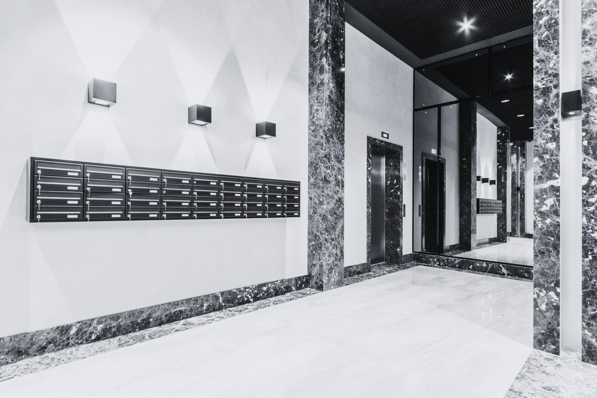 Clean and well maintained commercial lobby maintained by professional janitorial services provider