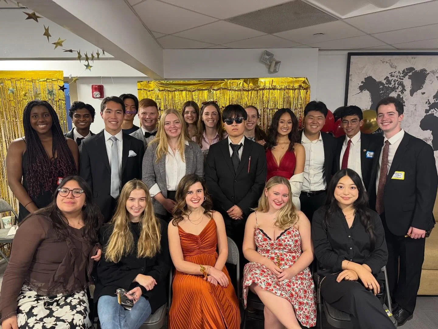 There was a murder in HUFA Hollywood this weekend 😱! Who do you think did it?! 🎥🎃👻