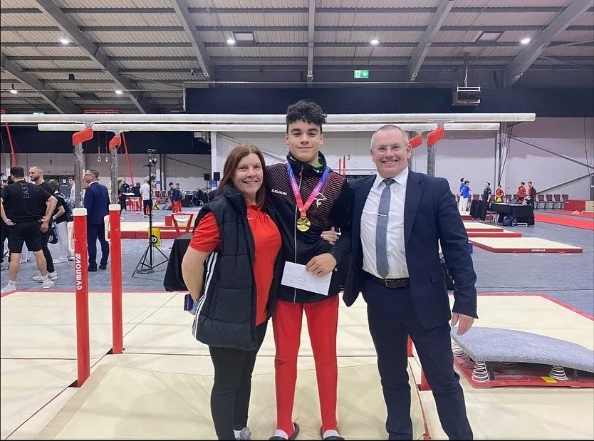 We did it! We have a BRITISH CHAMPION! 

A massive shoutout to Isaac, who smashed it at the Men&rsquo;s Artistic British Setwork Finals, taking 1st place in the Bob Currier Level 6 category! 🙌🇬🇧

All of us at Olympus couldn&rsquo;t be prouder, wha