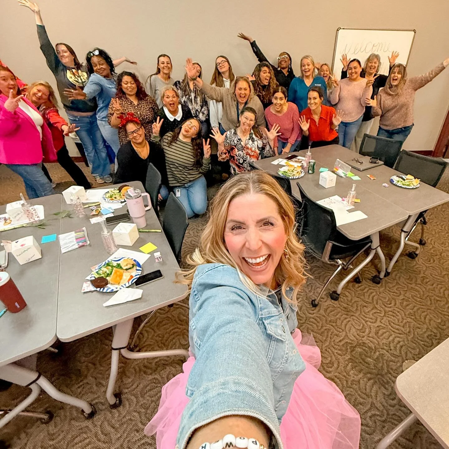✨ Celebrating the gals. ✨

Yesterday, I had the privilege of joining the women of @readingtruck for their Galentine&rsquo;s Luncheon&mdash;and what a beautiful afternoon it was.

As women in a male-dominated industry, there&rsquo;s often a shared exp