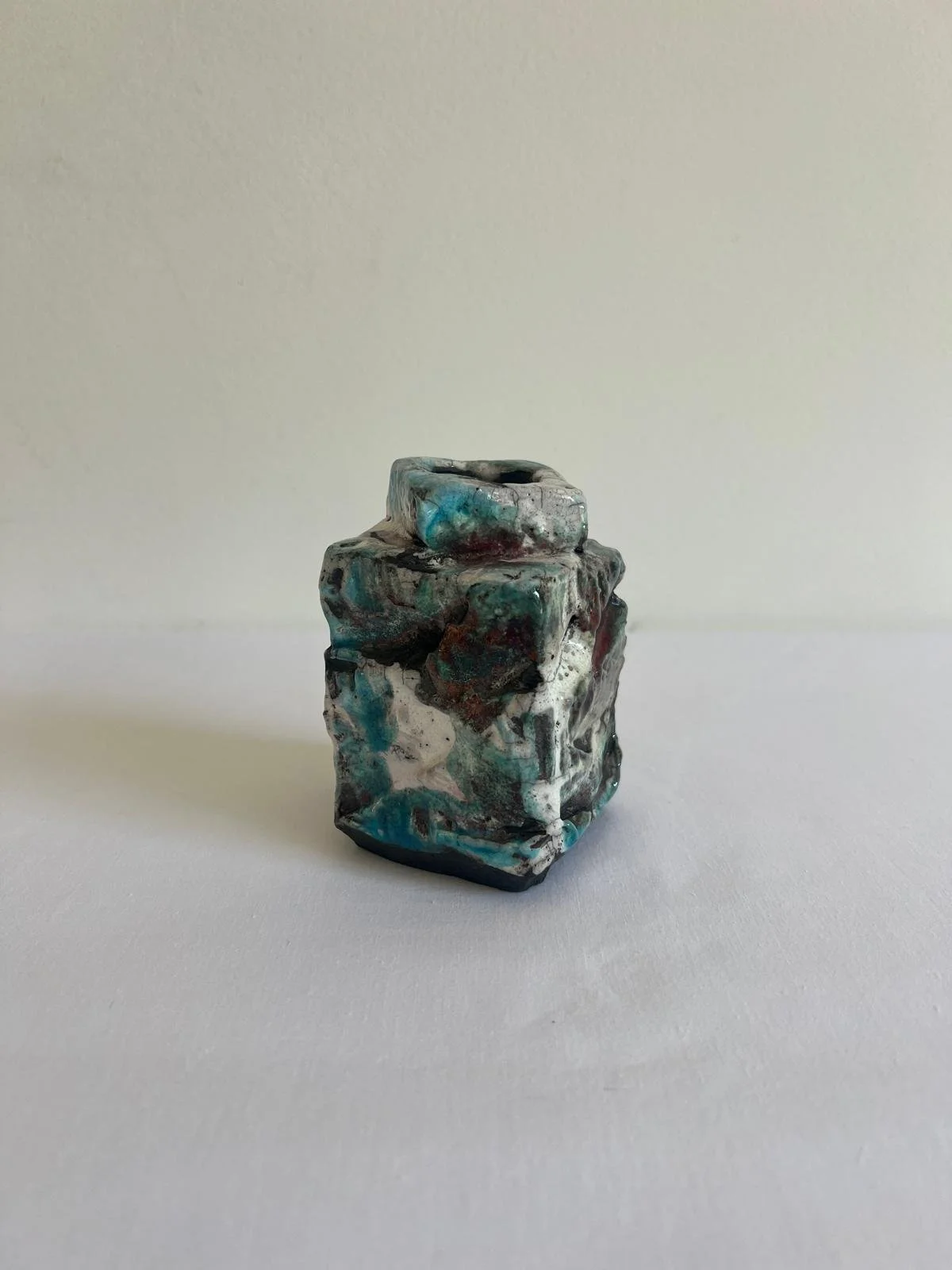 Pot | Kurinuki | Raku glaze