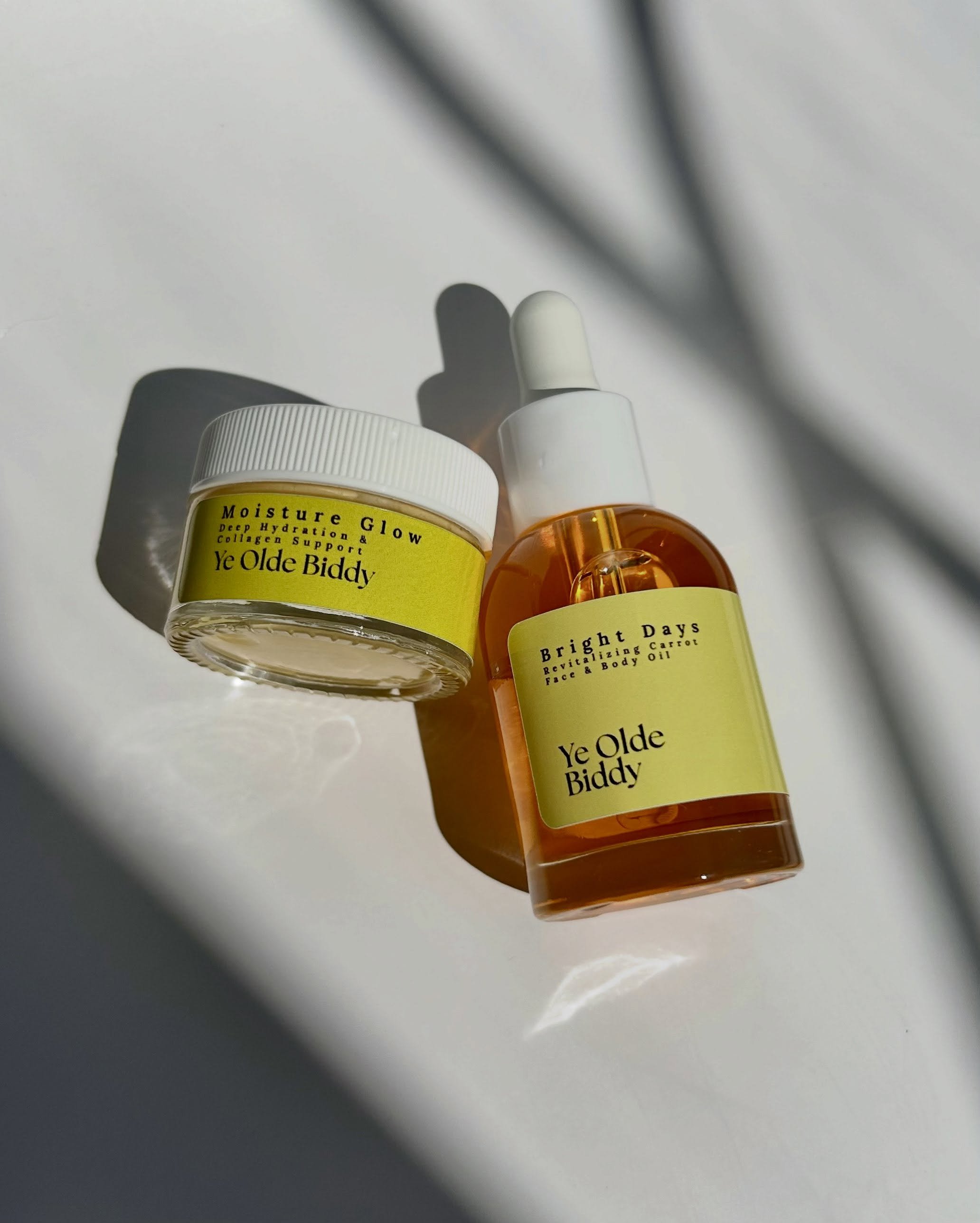Our fall favorite duo, now available in mini&rsquo;s. 🍂

For when your ordinary moisturizer stops being enough. Moisture Glow Face Cream &amp; Bright Days Body Oil deliver deep, lasting moisture for skin that&rsquo;s become drier, less supple, or ha