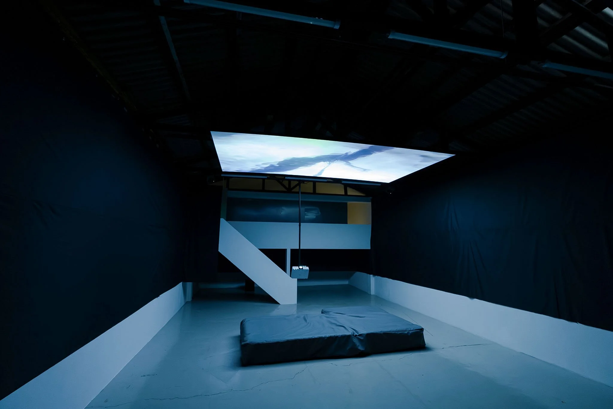 김지수 다리로 5.jpg