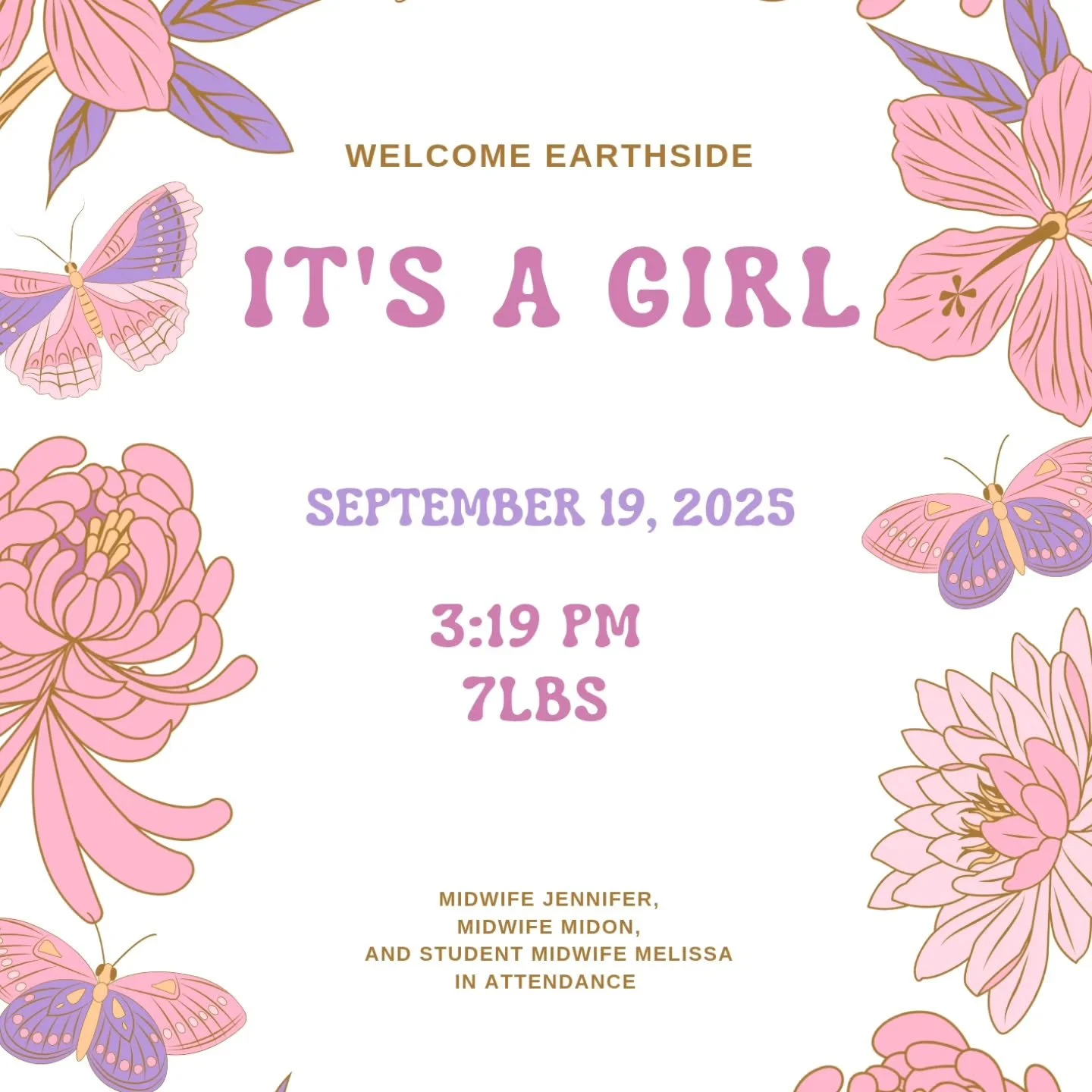 Birth is the epicenter of women's power.
-Ani DiFranco

Sometimes babies are just suddenly born. And, truly, a woman is so strong and brave when her baby arrives quickly. And we are grateful to have made it to her in time!