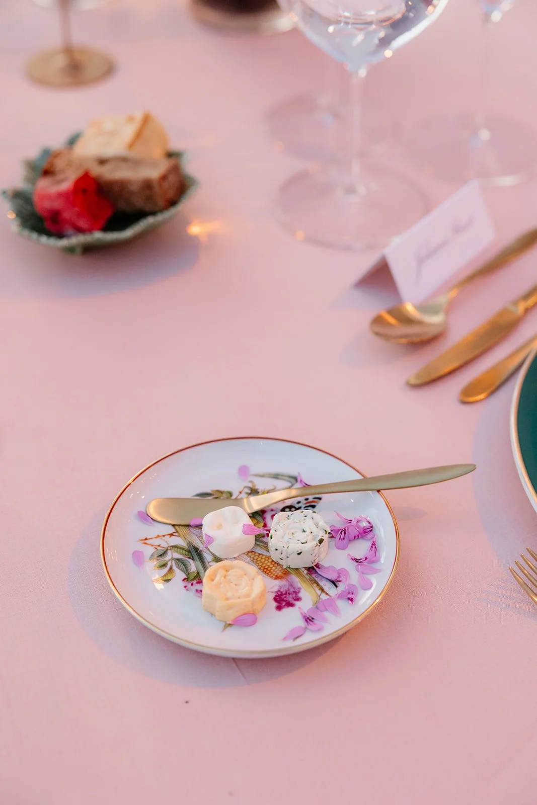 L & J - Wedding day-546 copy.jpg