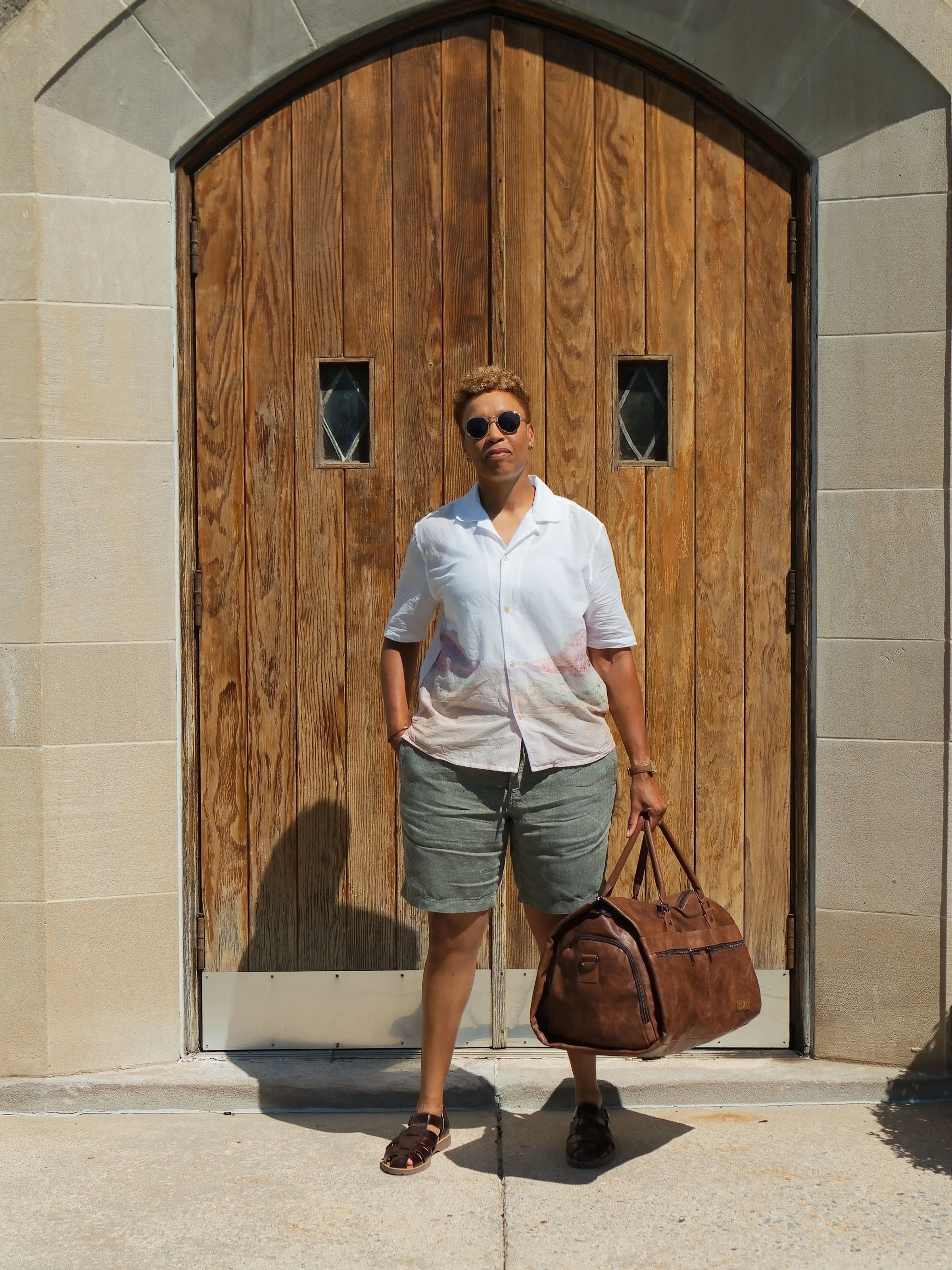 @desiree.s.abrams throwing fits and flags 🚩Look 1, broken down.

1. Camp collar shirt with a watercolor print. Loose enough to breathe, structured enough to read as a shirt, not a beach cover-up.
2. Linen shorts in sage. The print&rsquo;s soft color