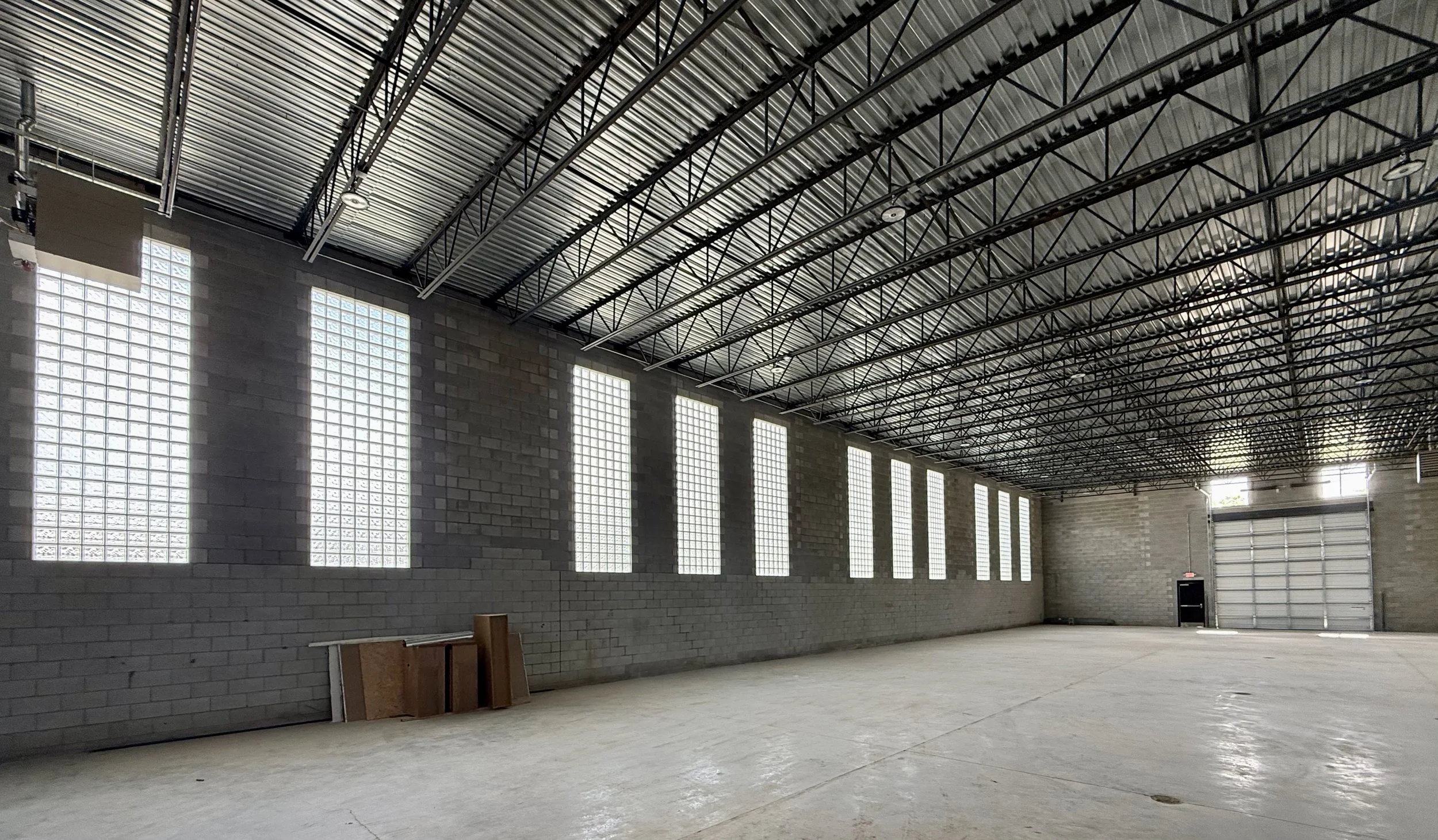Renovation of Warehouse for Heavy Industry Vehicle Repair Shop