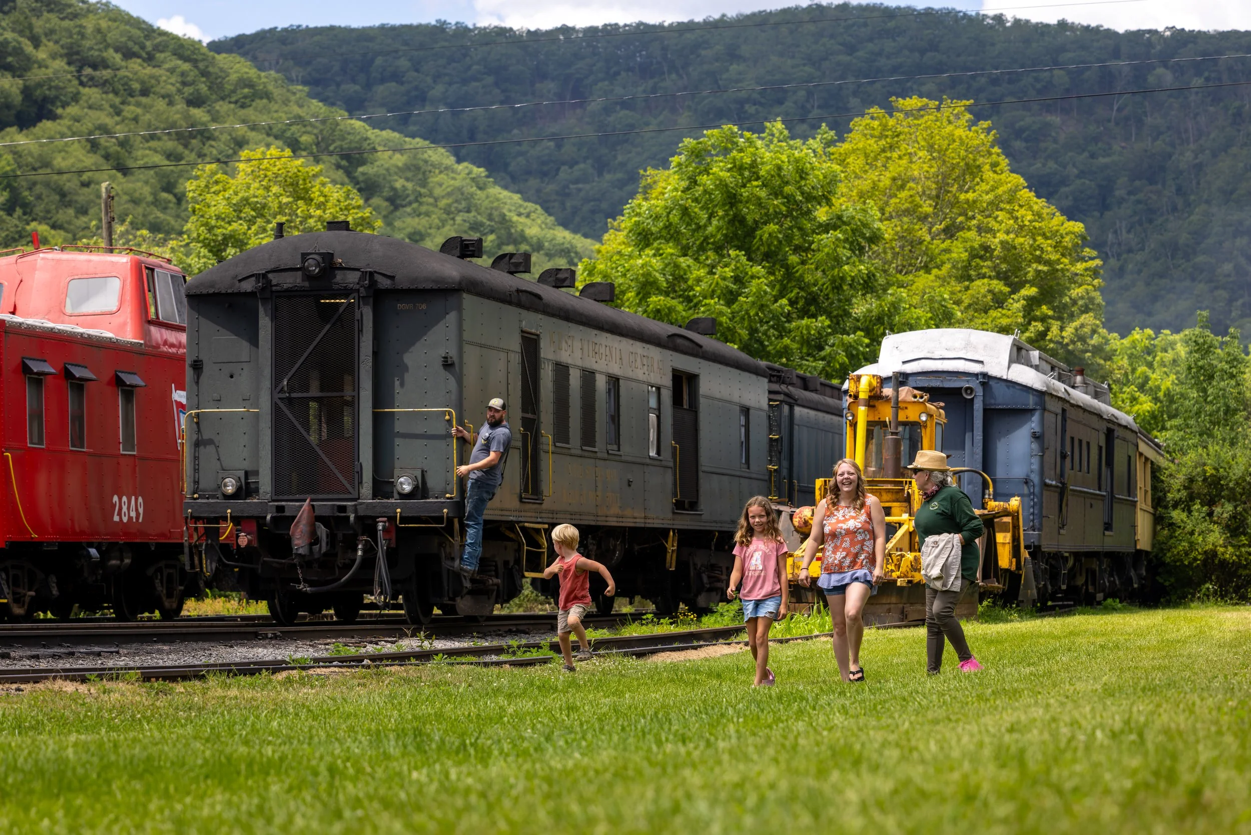 2025-07-07_KS_MON FOREST TOWNS_Durbin-1580.jpg