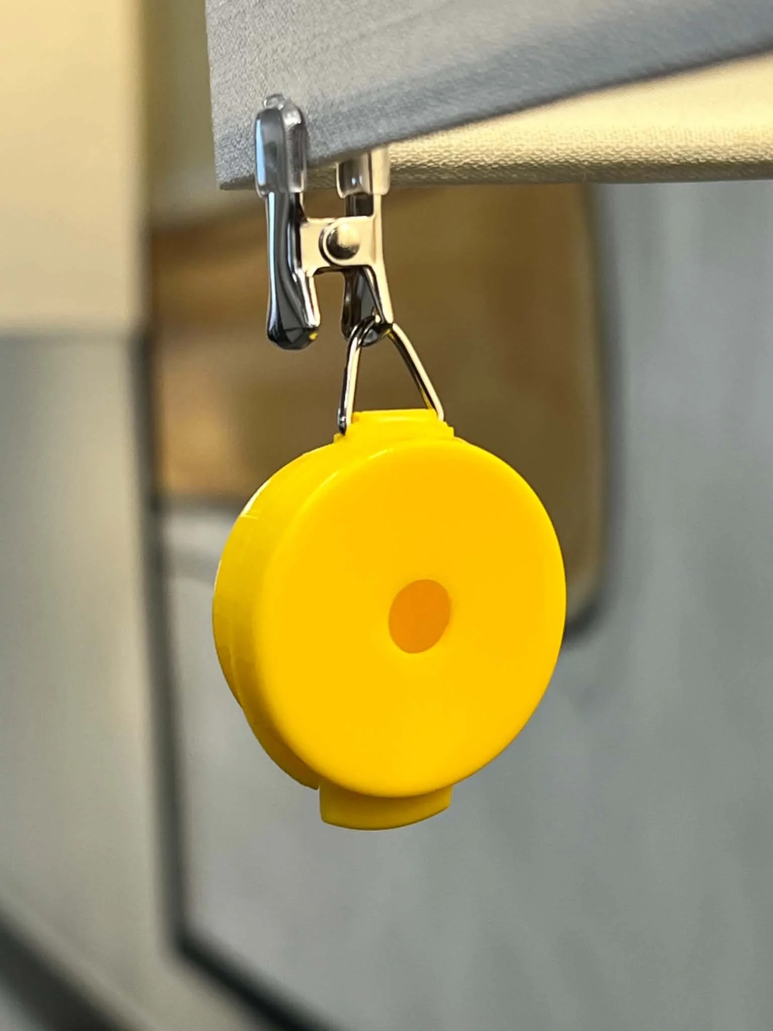 yellow hanging hide for practicing suspended akc hides