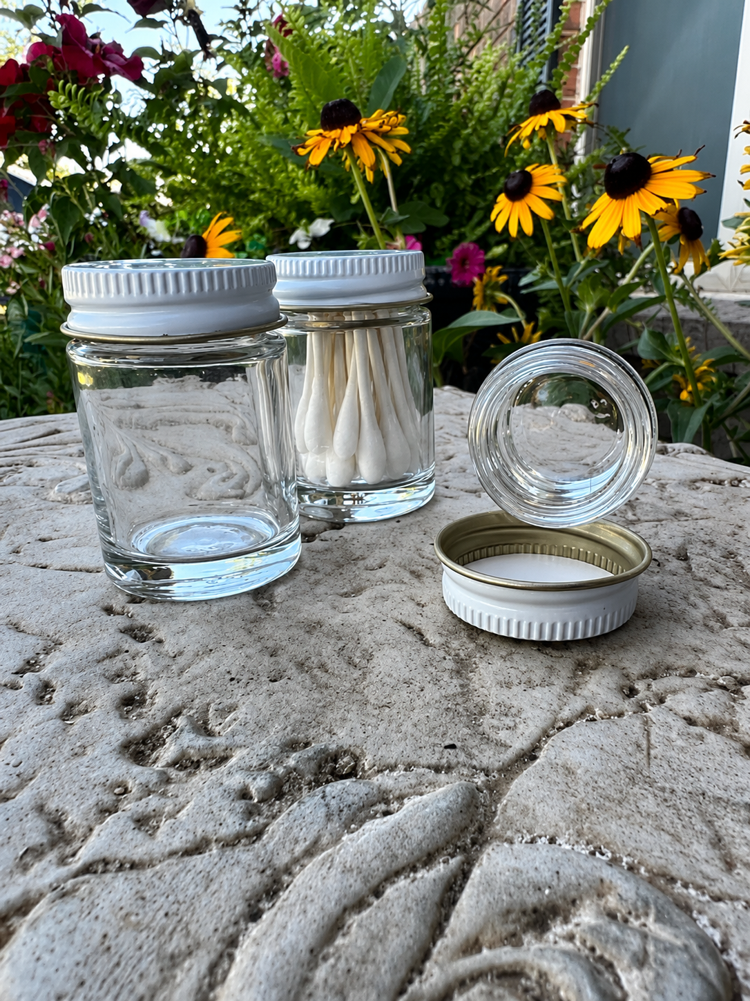 Glass Jar for Storing Target Odor