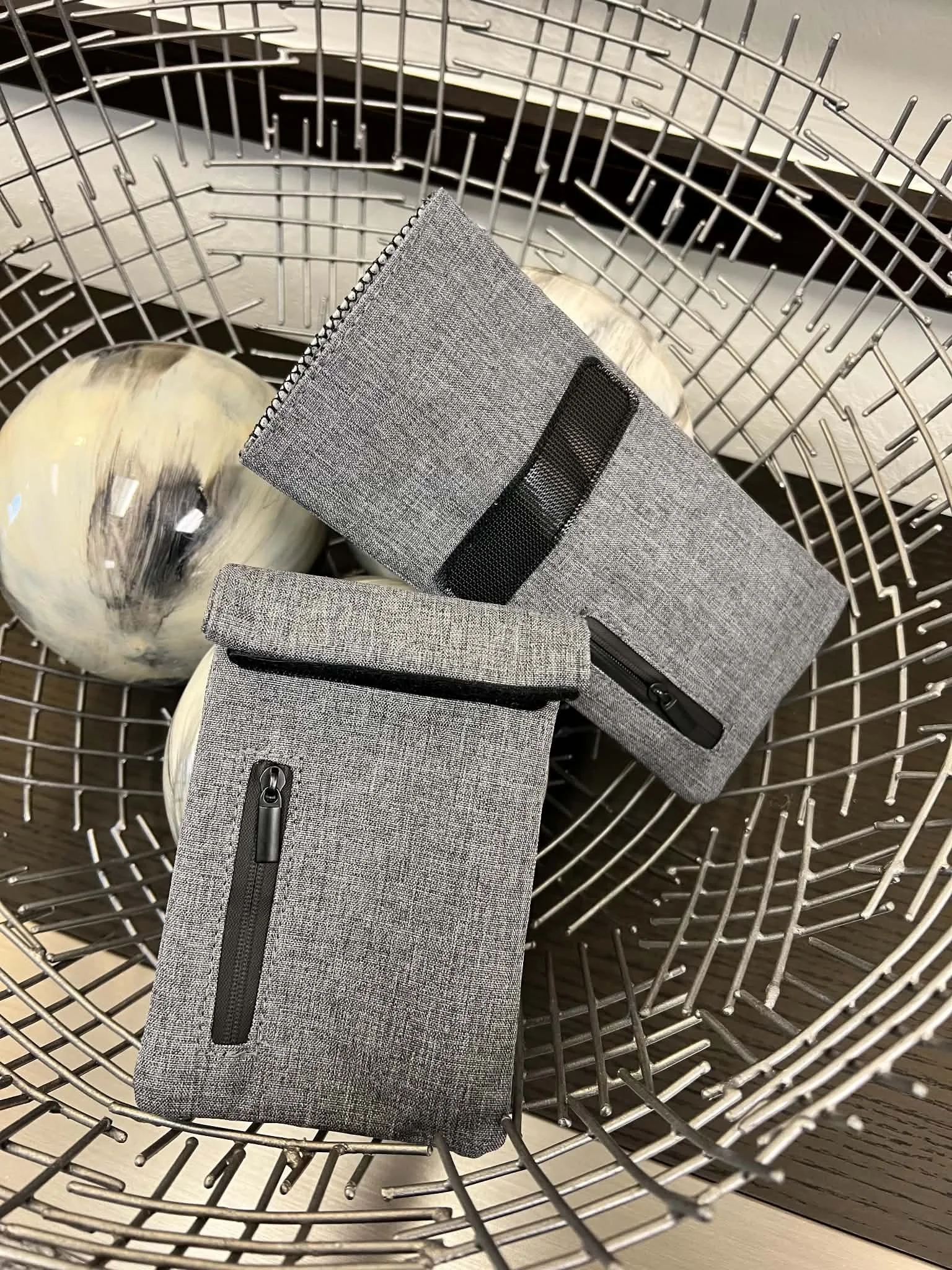 Hide Transport Pouch