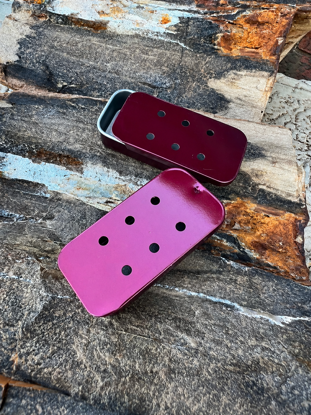 Six Hole Slider Maroon.png