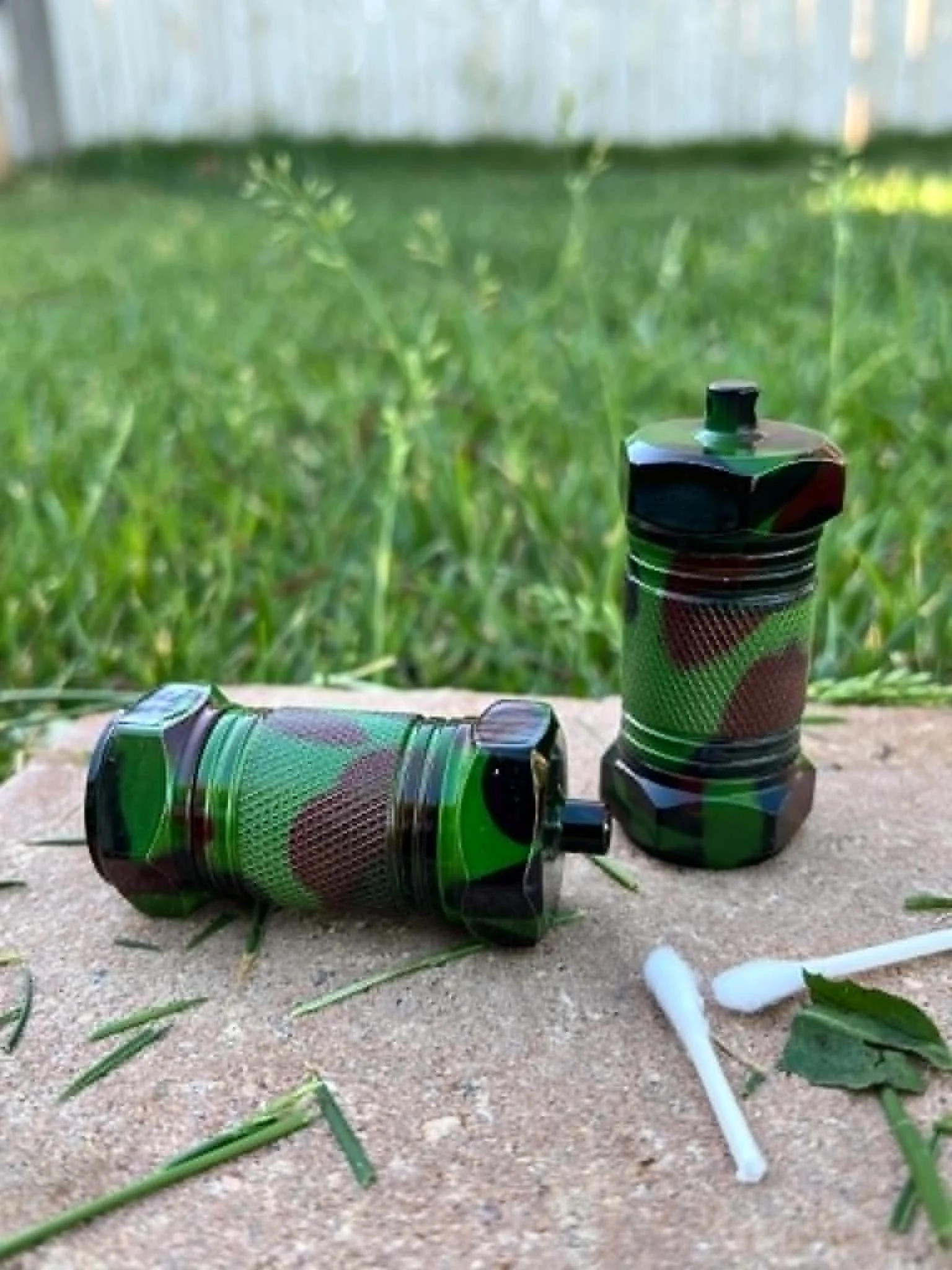 Camo odor barrel scent work vessel for nose work training with secure odor placement and long-distance tossing